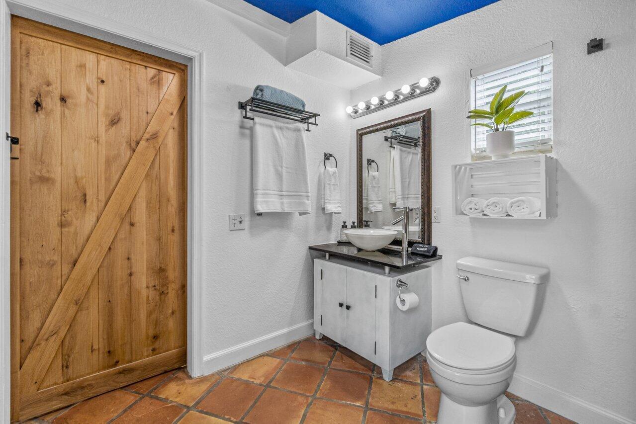 1911 Parker, West Palm Beach FL 33401