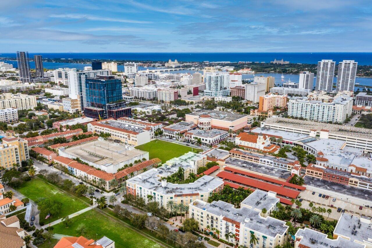 1911 Parker, West Palm Beach FL 33401