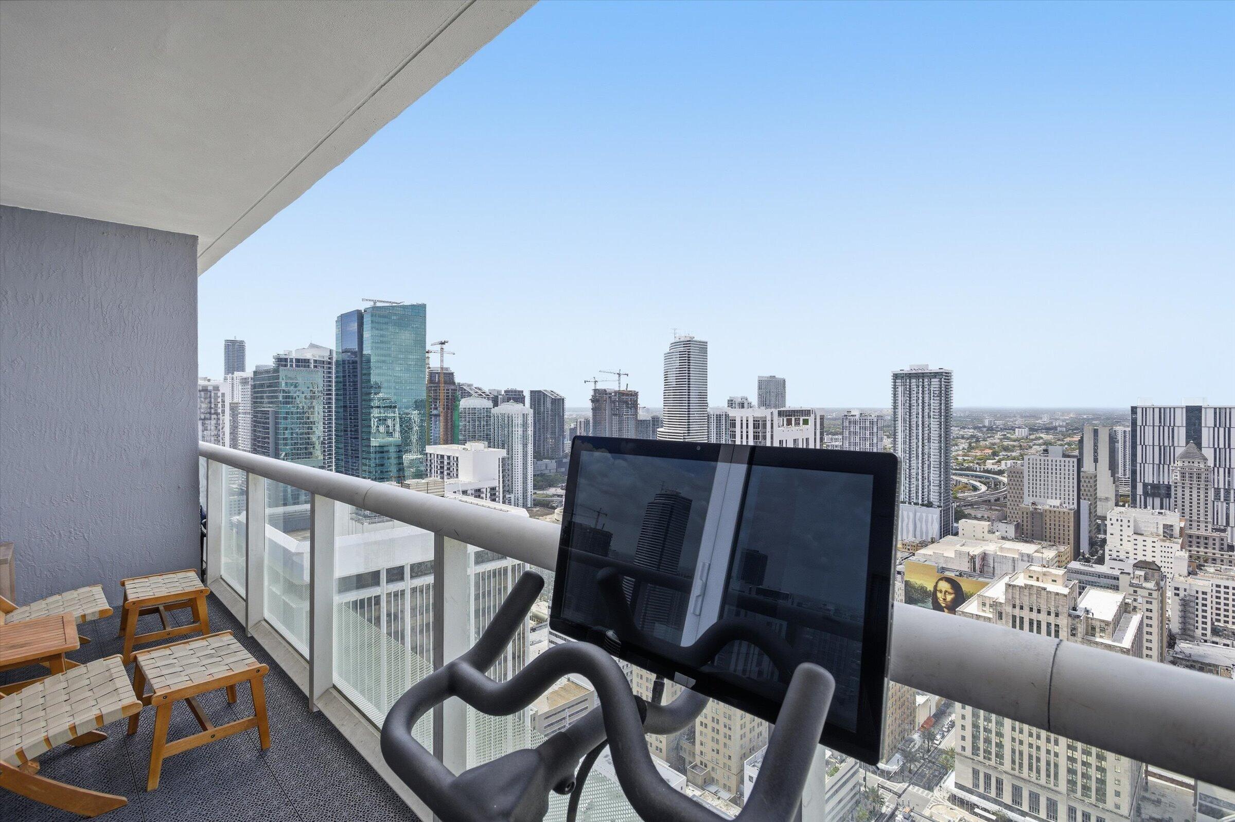 50 Biscayne #4603, Miami FL 33132