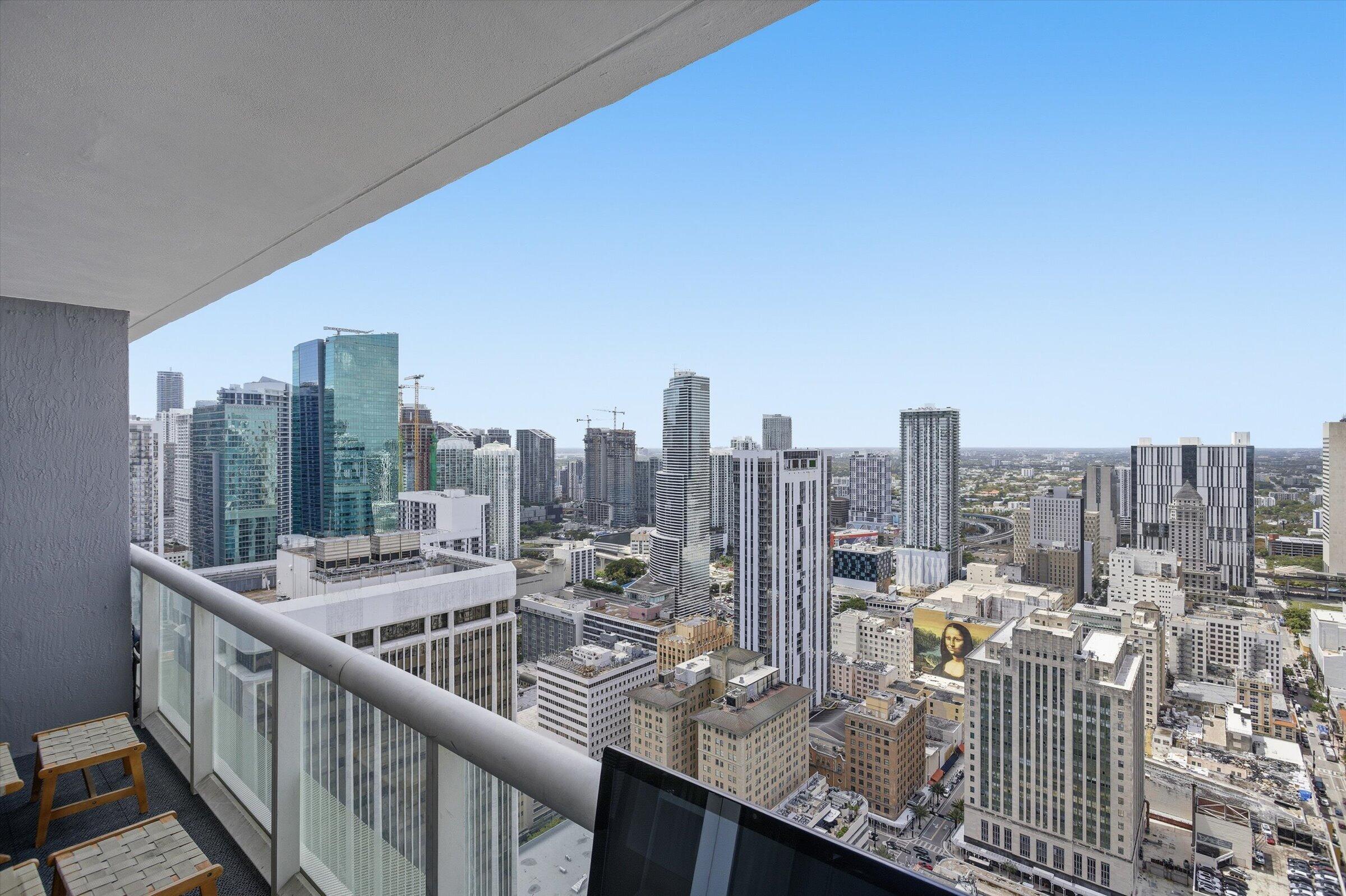 50 Biscayne #4603, Miami FL 33132