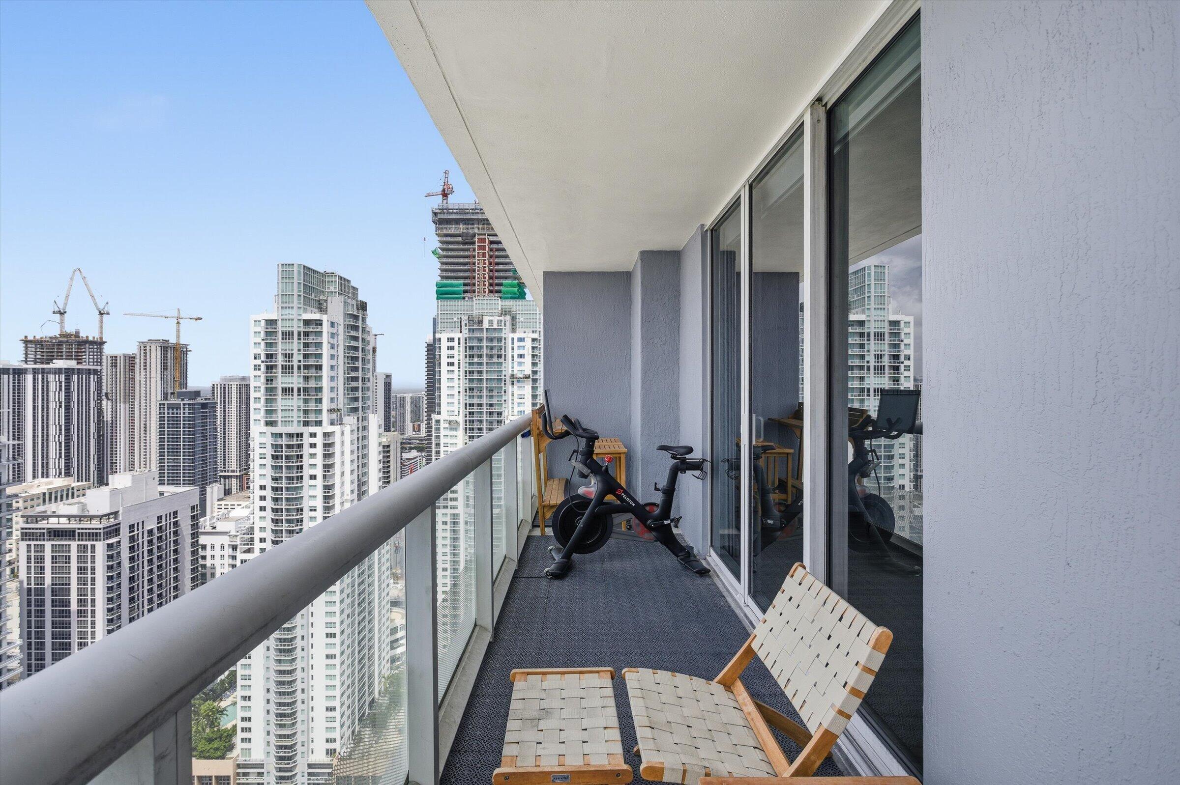 50 Biscayne #4603, Miami FL 33132