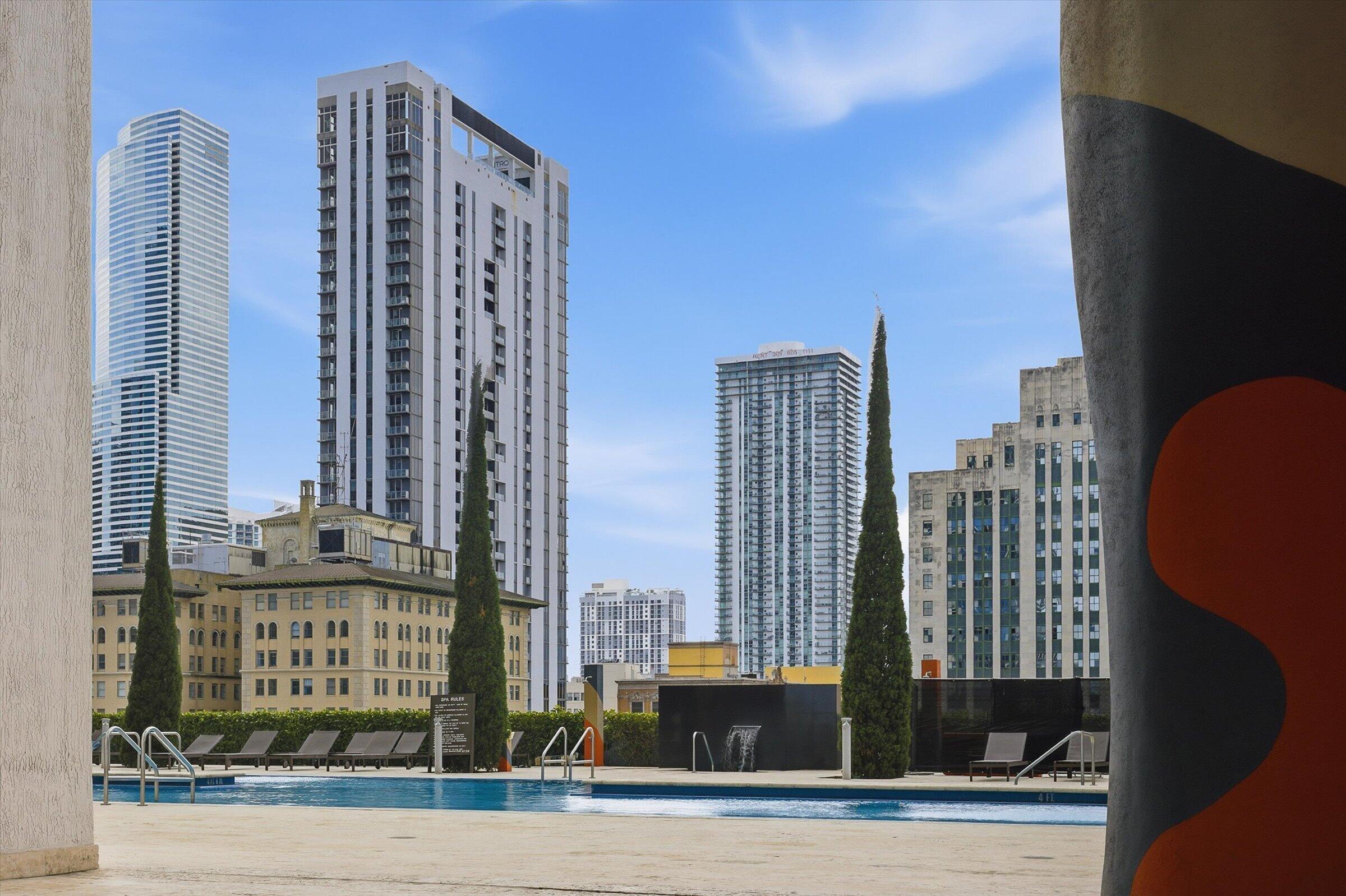 50 Biscayne #4603, Miami FL 33132