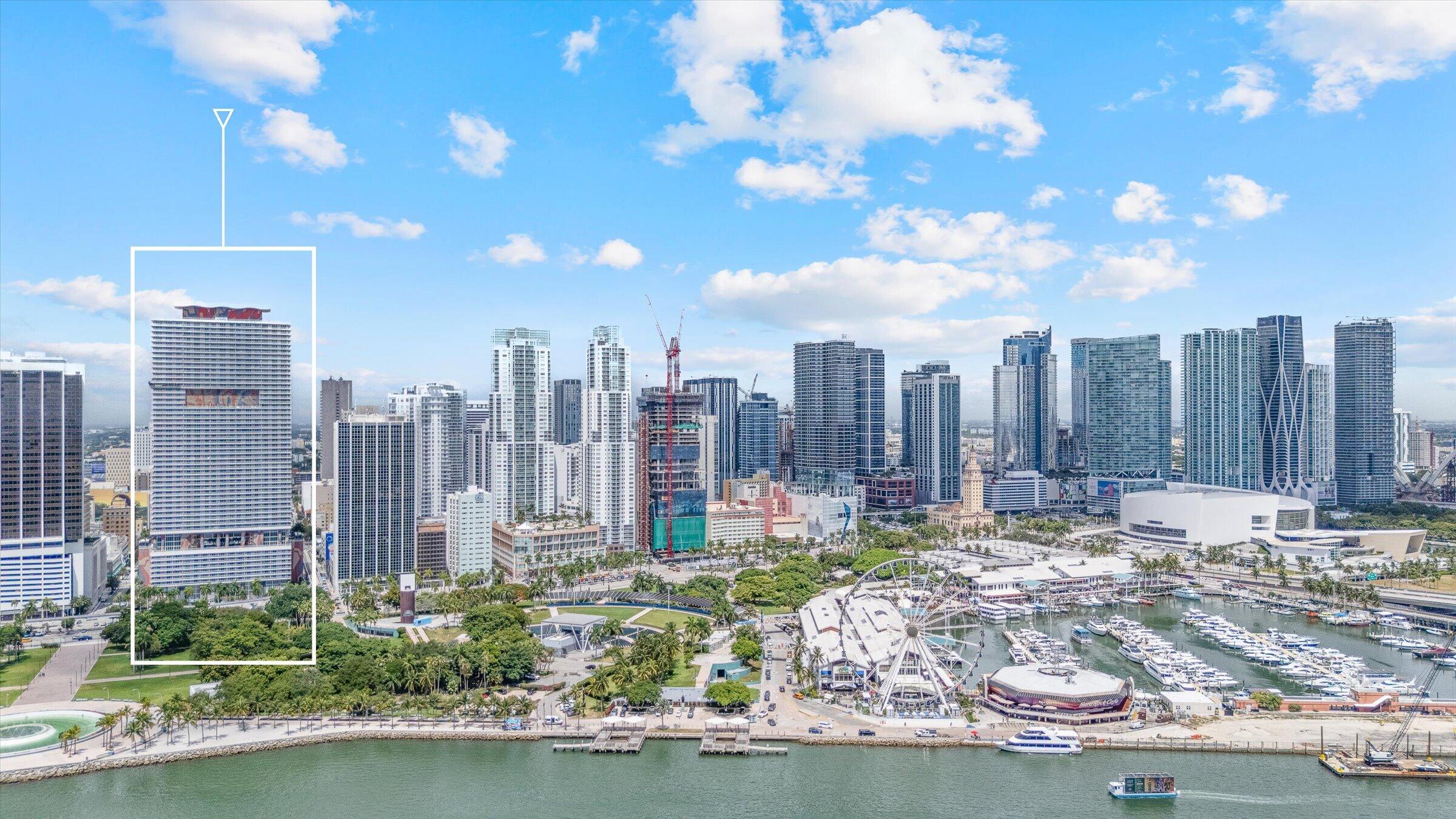 50 Biscayne #4603, Miami FL 33132