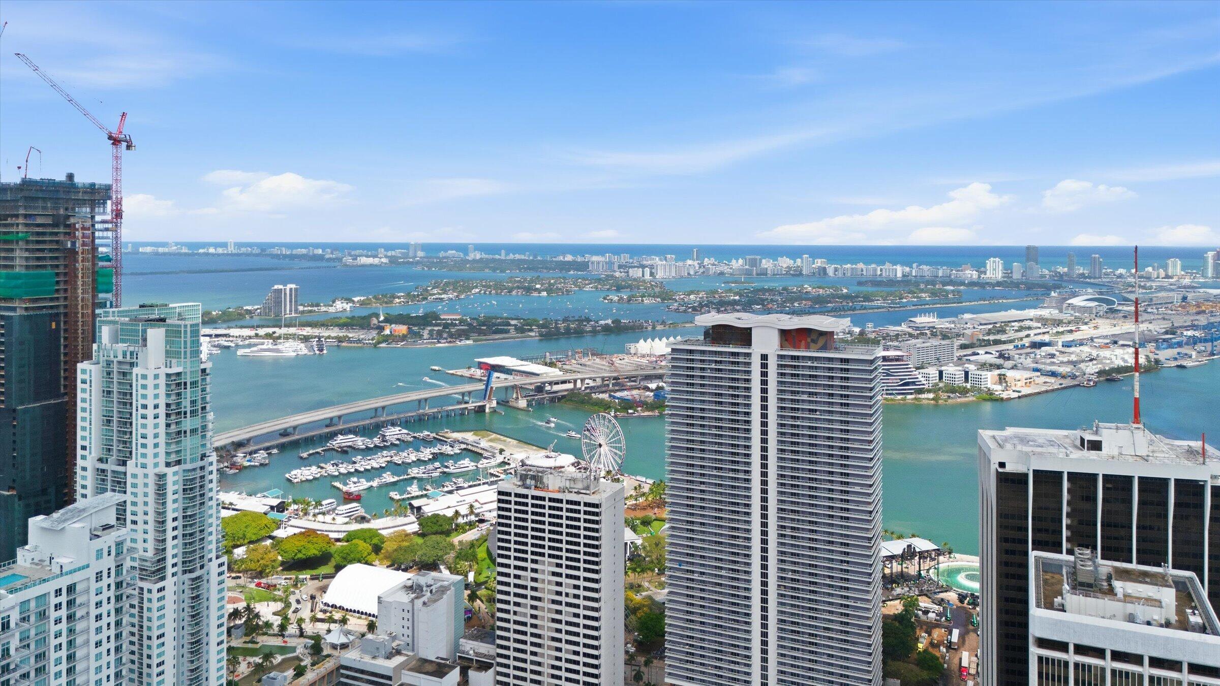 50 Biscayne #4603, Miami FL 33132