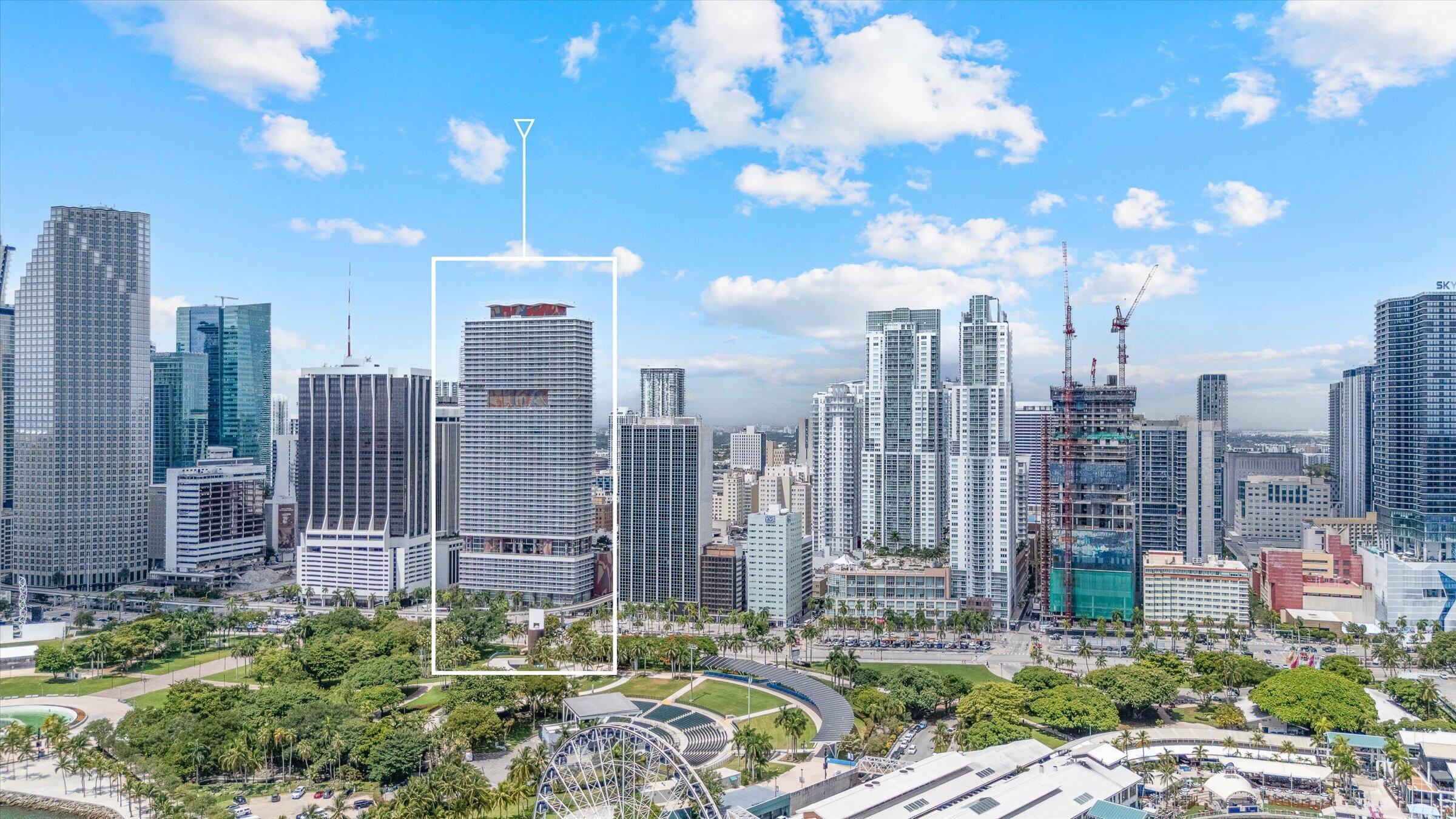 50 Biscayne #4603, Miami FL 33132