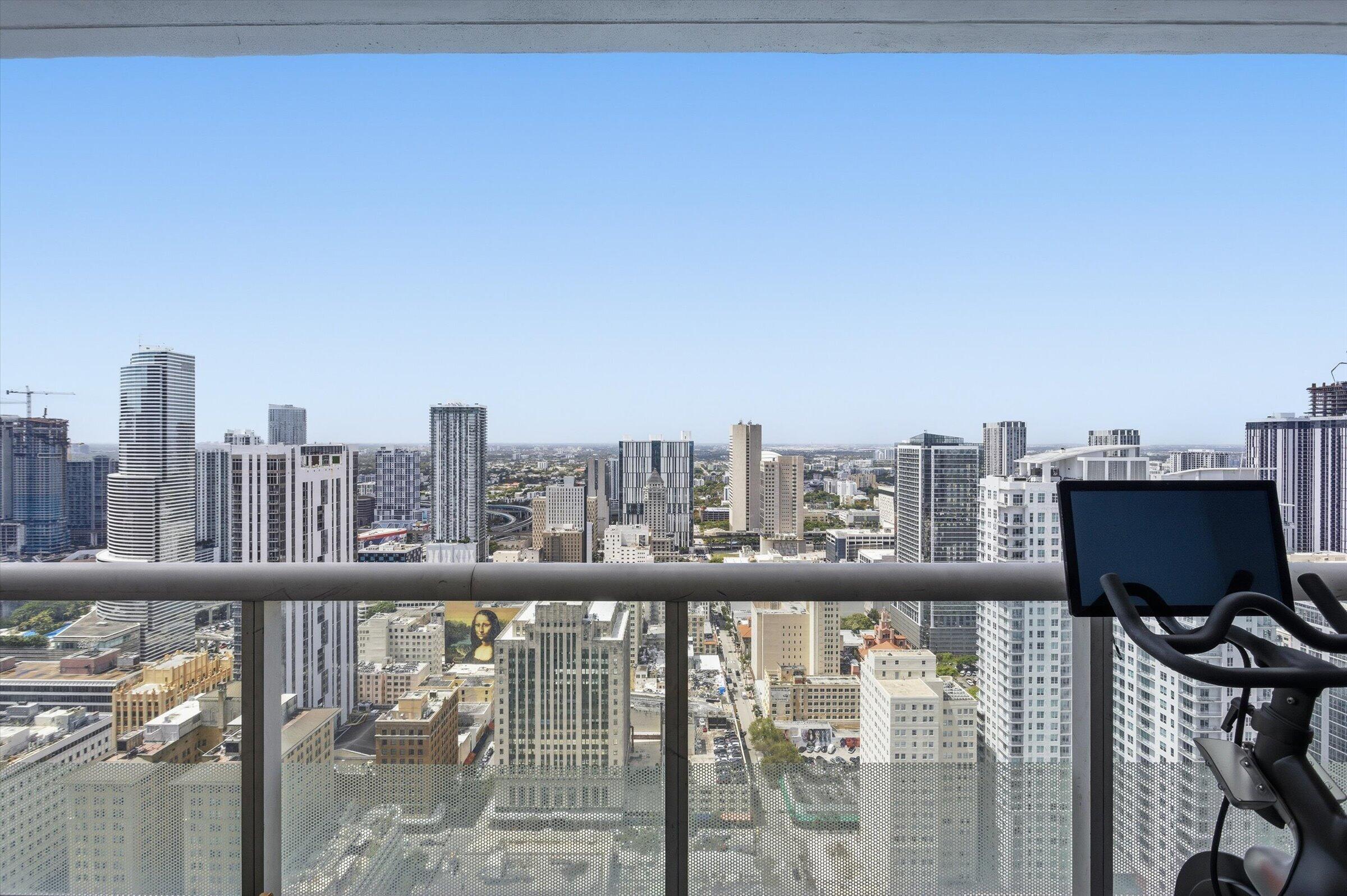 50 Biscayne #4603, Miami FL 33132