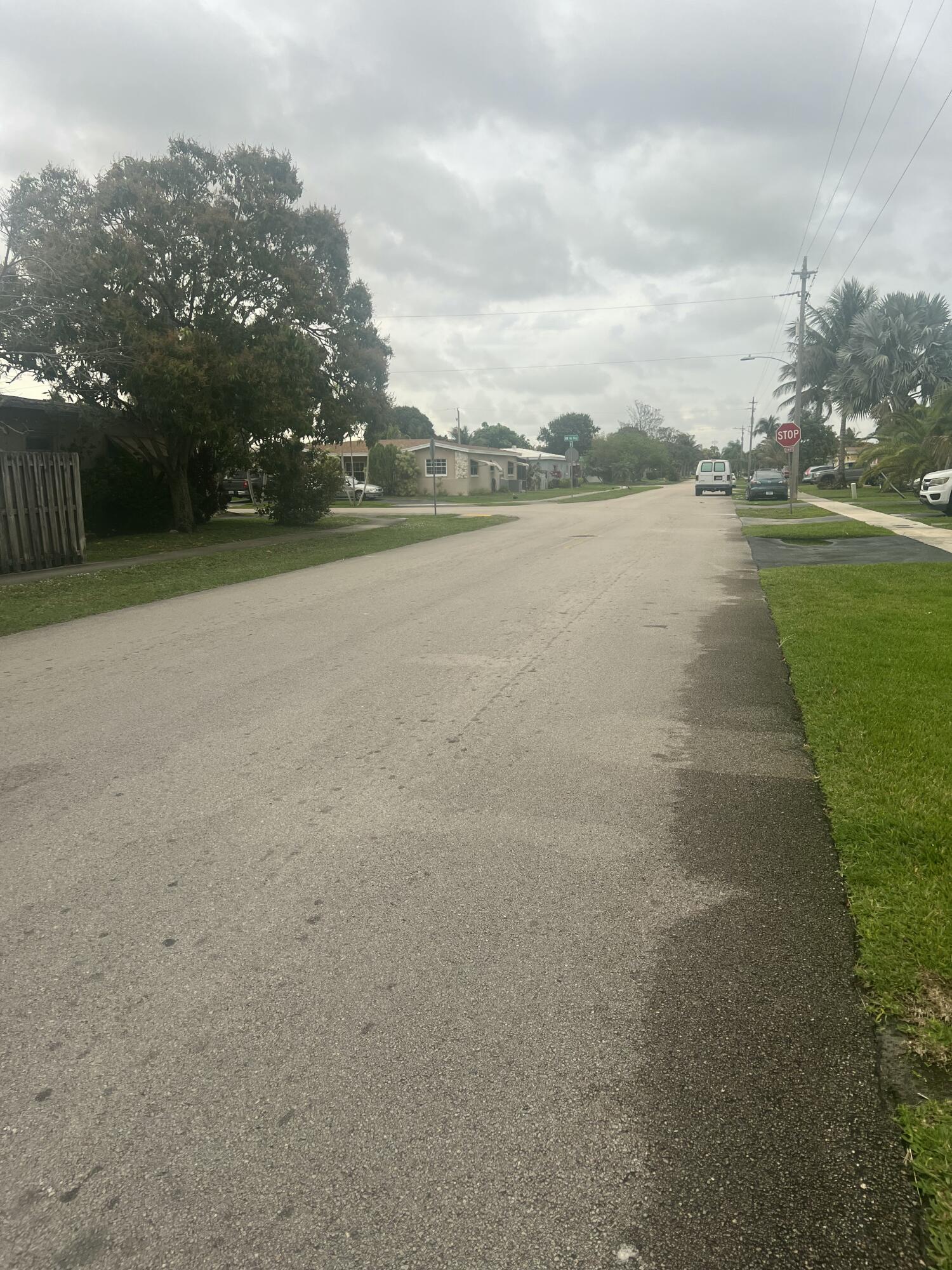 4680 NW 39th, Lauderdale Lakes FL 33319