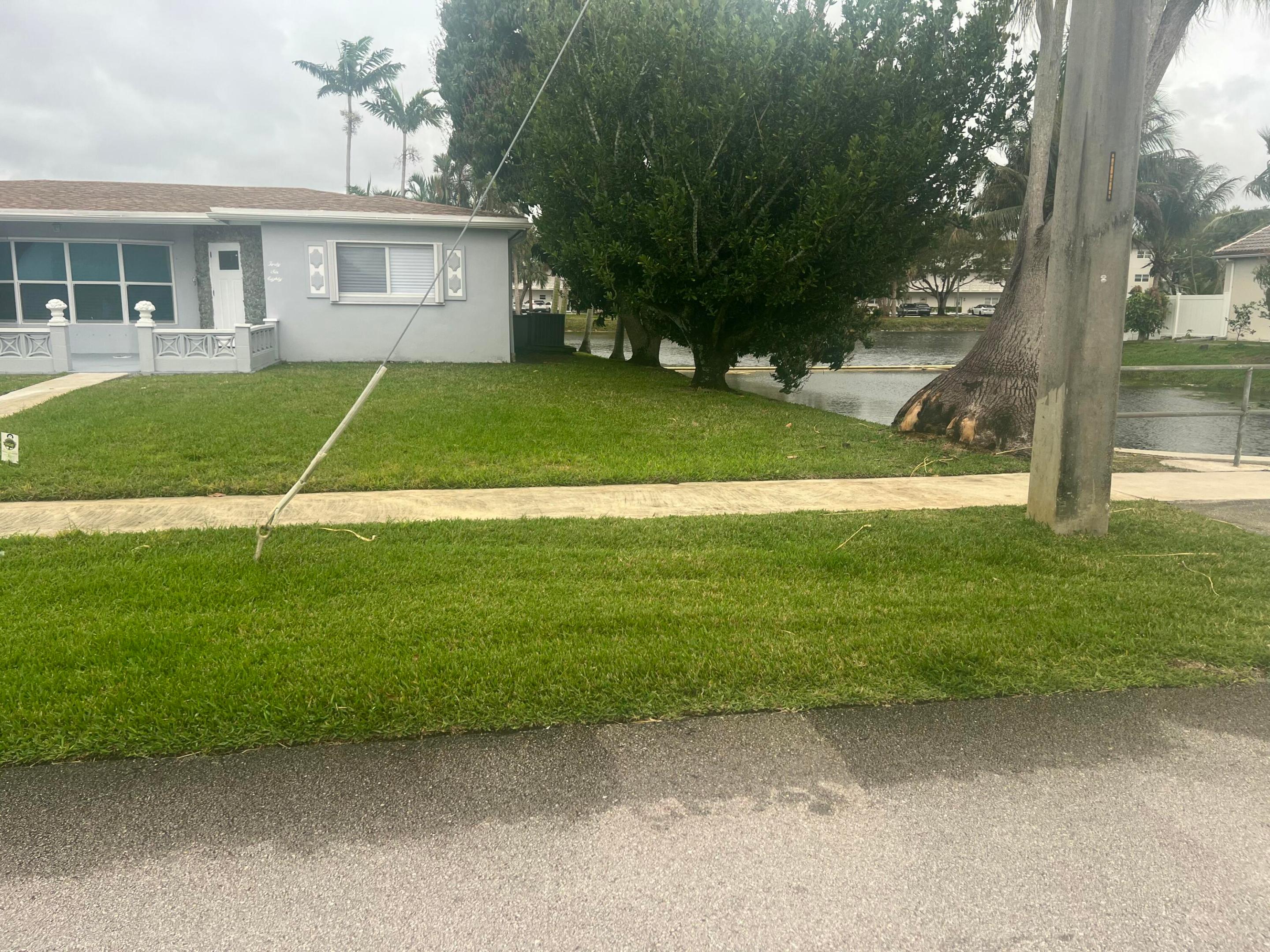 4680 NW 39th, Lauderdale Lakes FL 33319