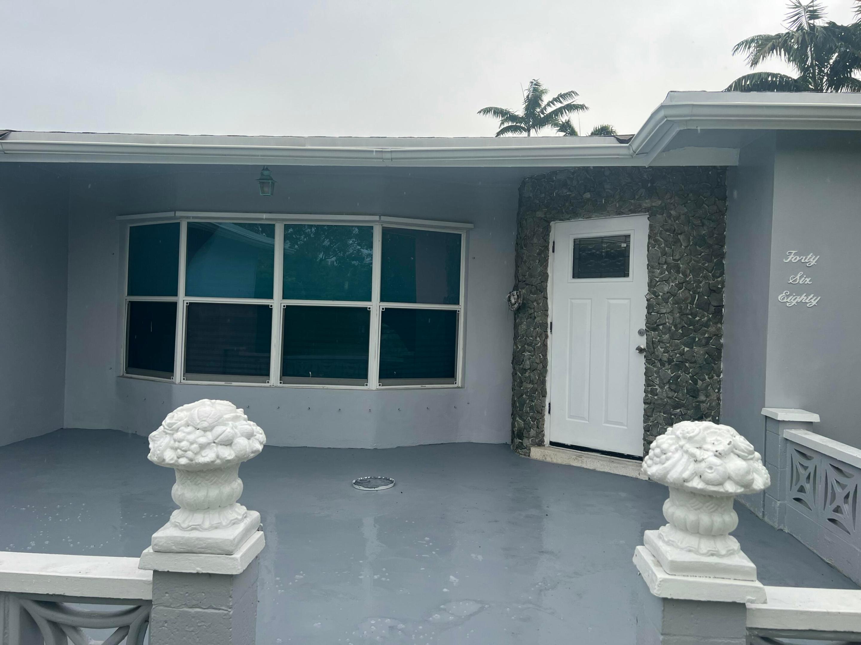 4680 NW 39th, Lauderdale Lakes FL 33319
