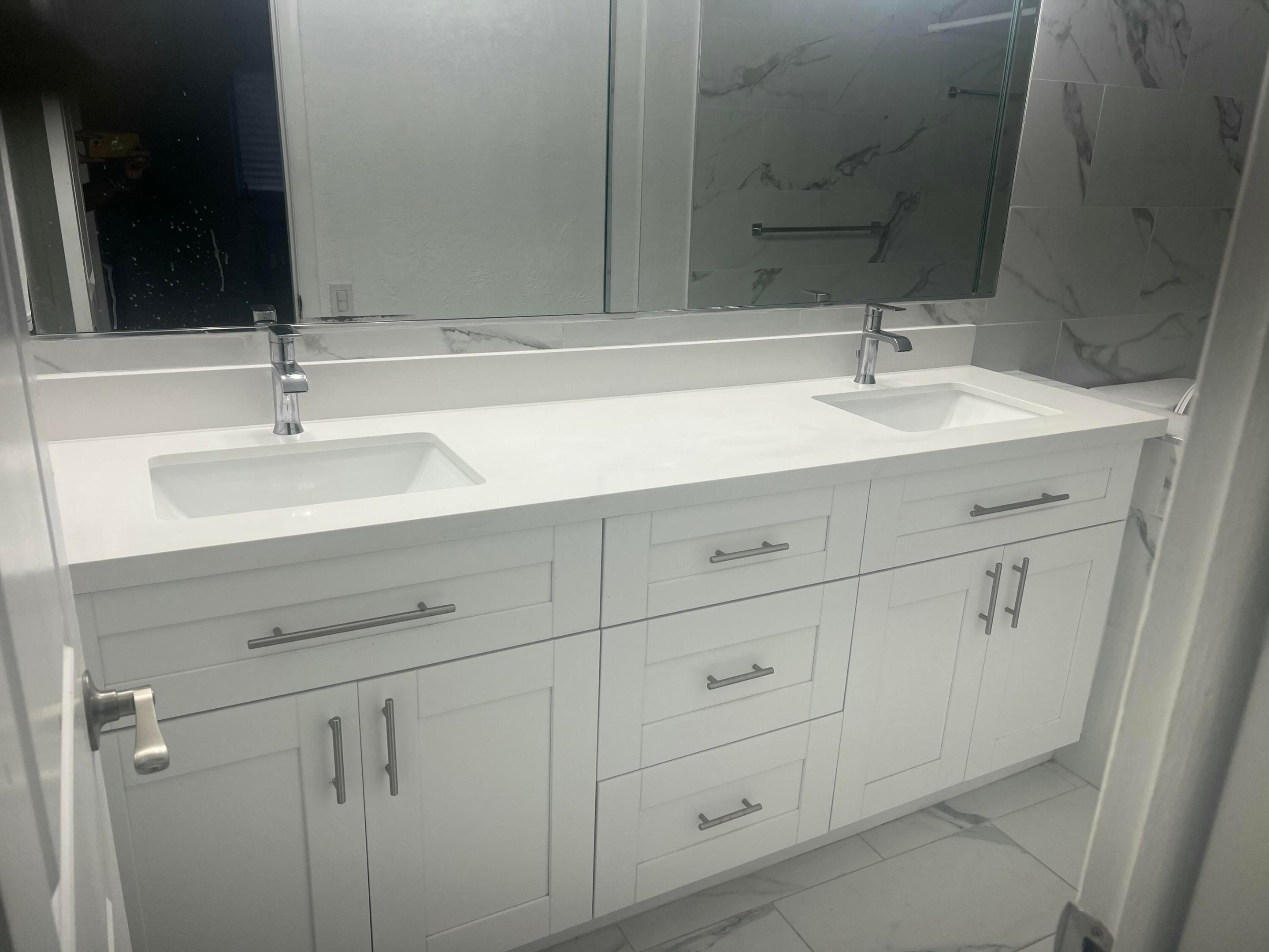 4680 NW 39th, Lauderdale Lakes FL 33319