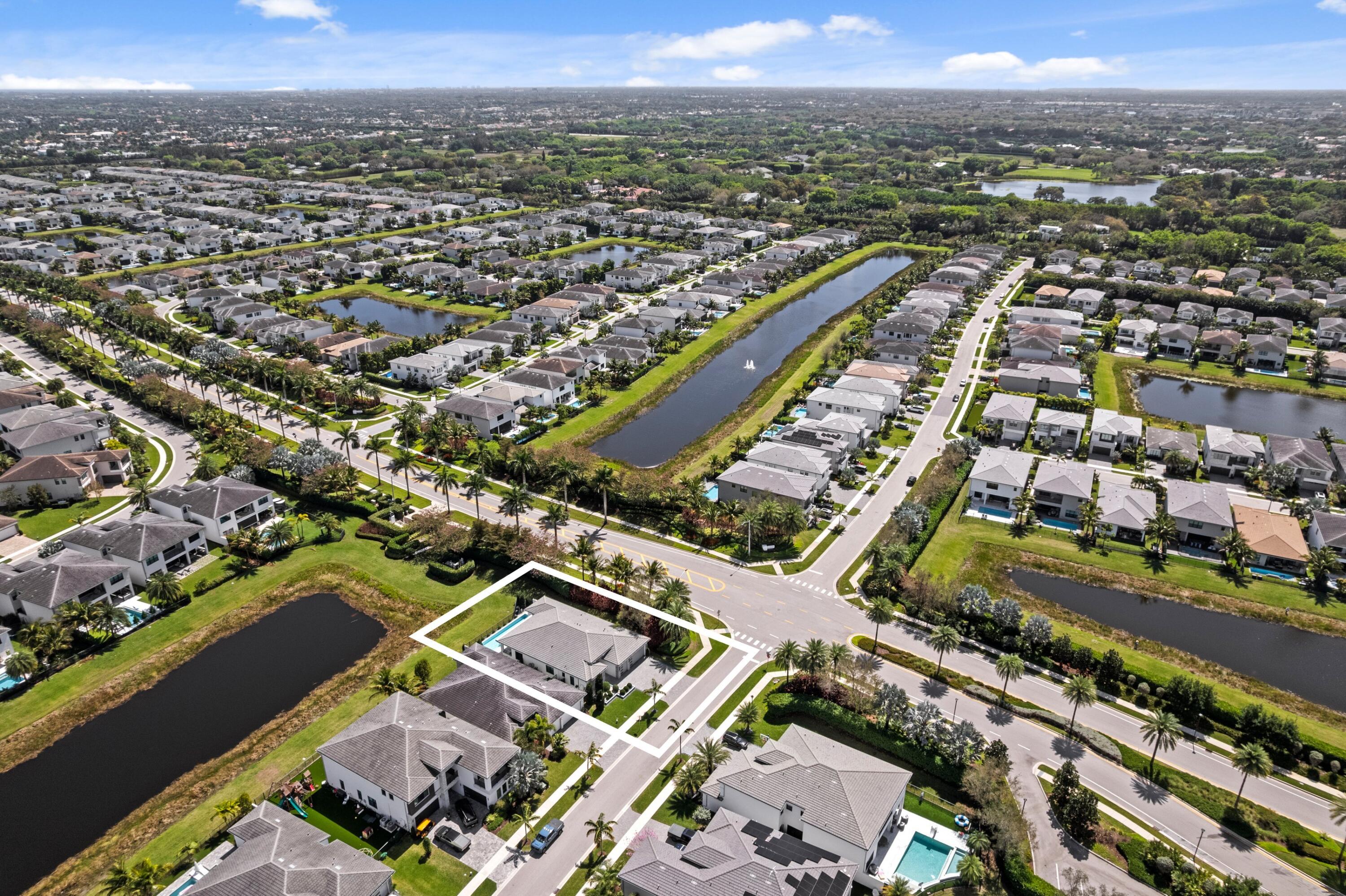 17136 Aquavera, Boca Raton FL 33496