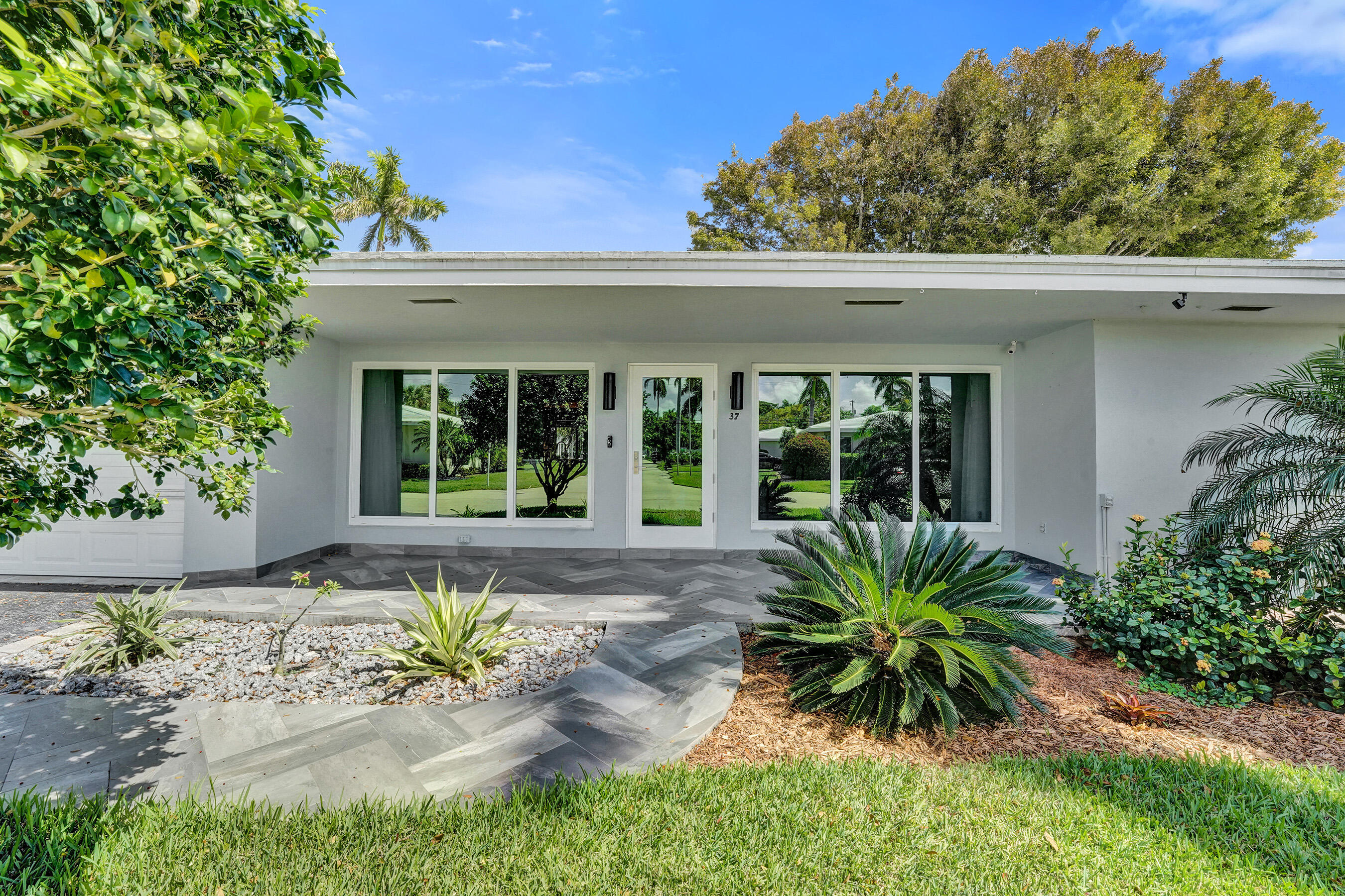 1431 S Ocean #37, Lauderdale By The Sea FL 33062
