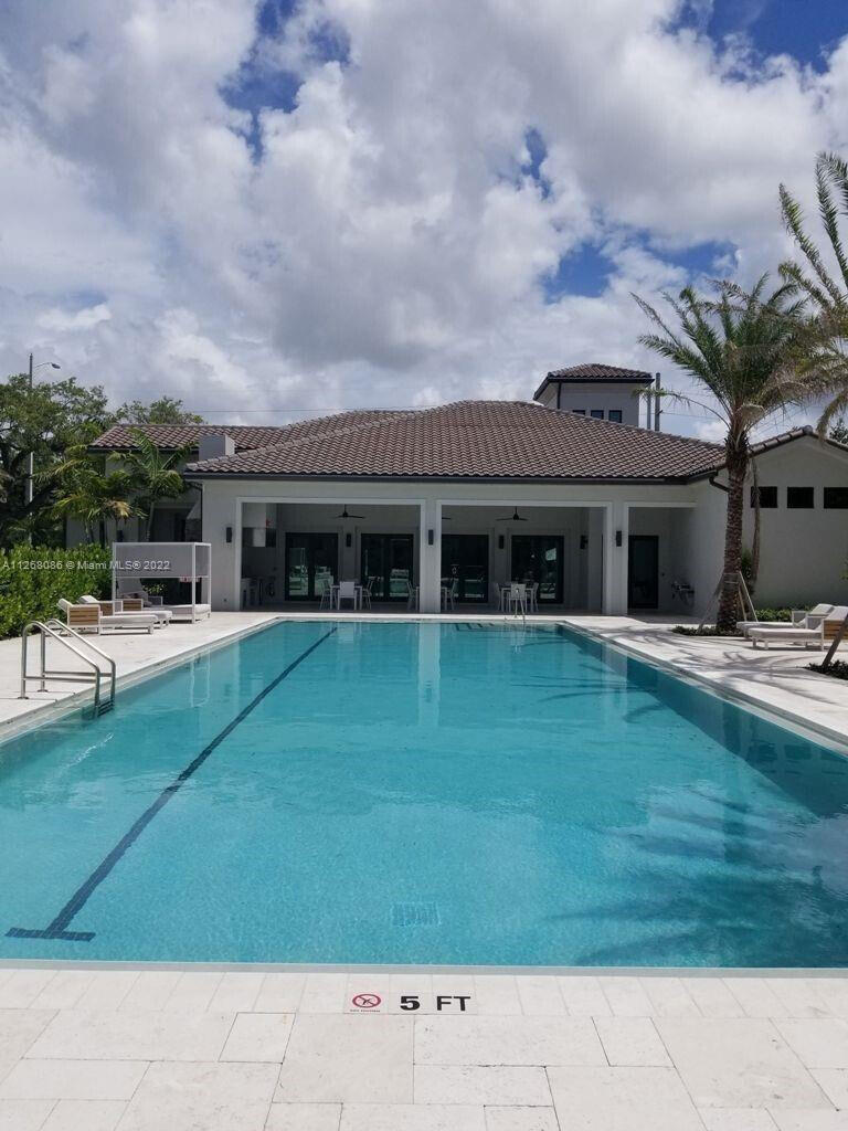 5663 W Brookfield, Hollywood FL 33312