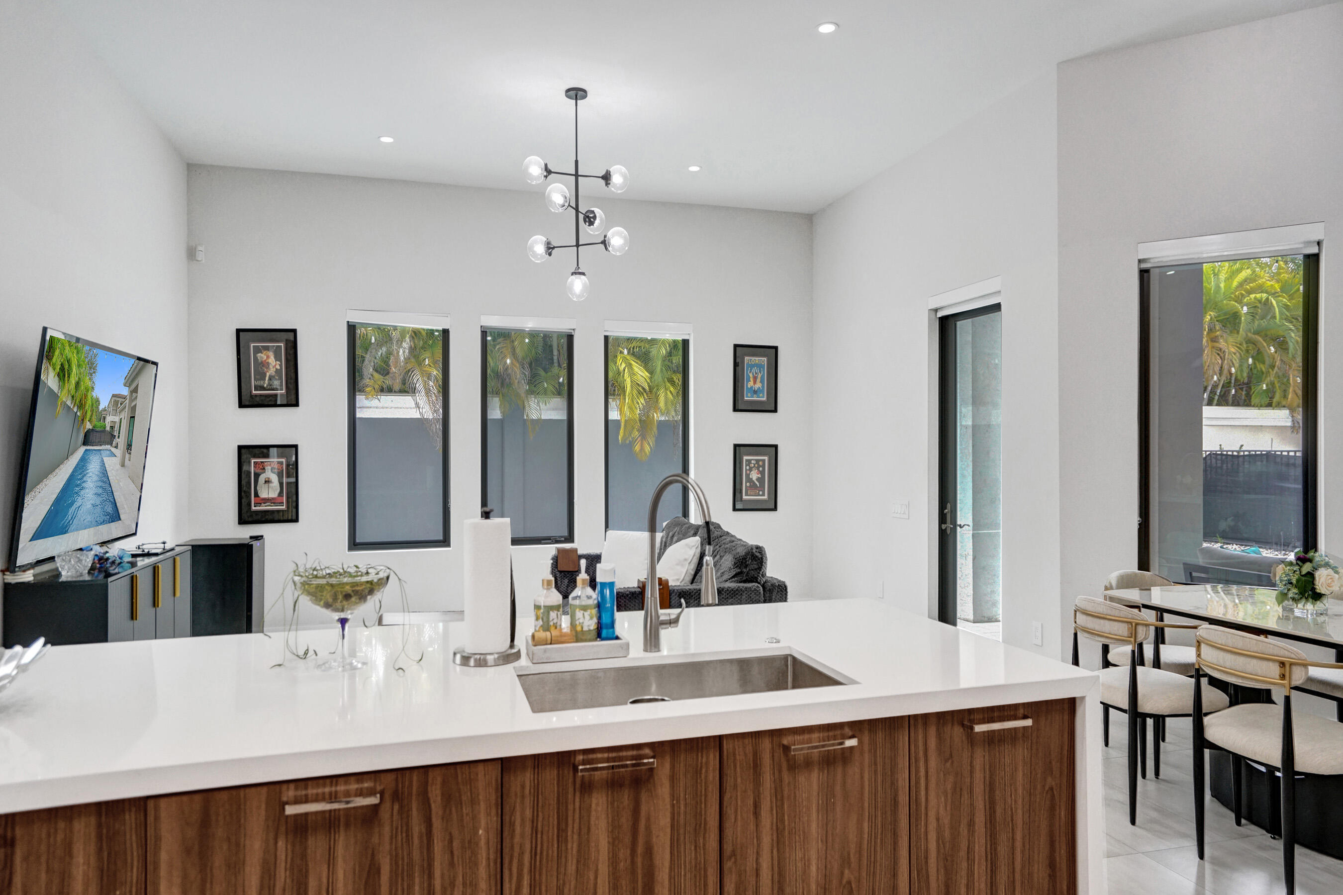 5663 W Brookfield, Hollywood FL 33312