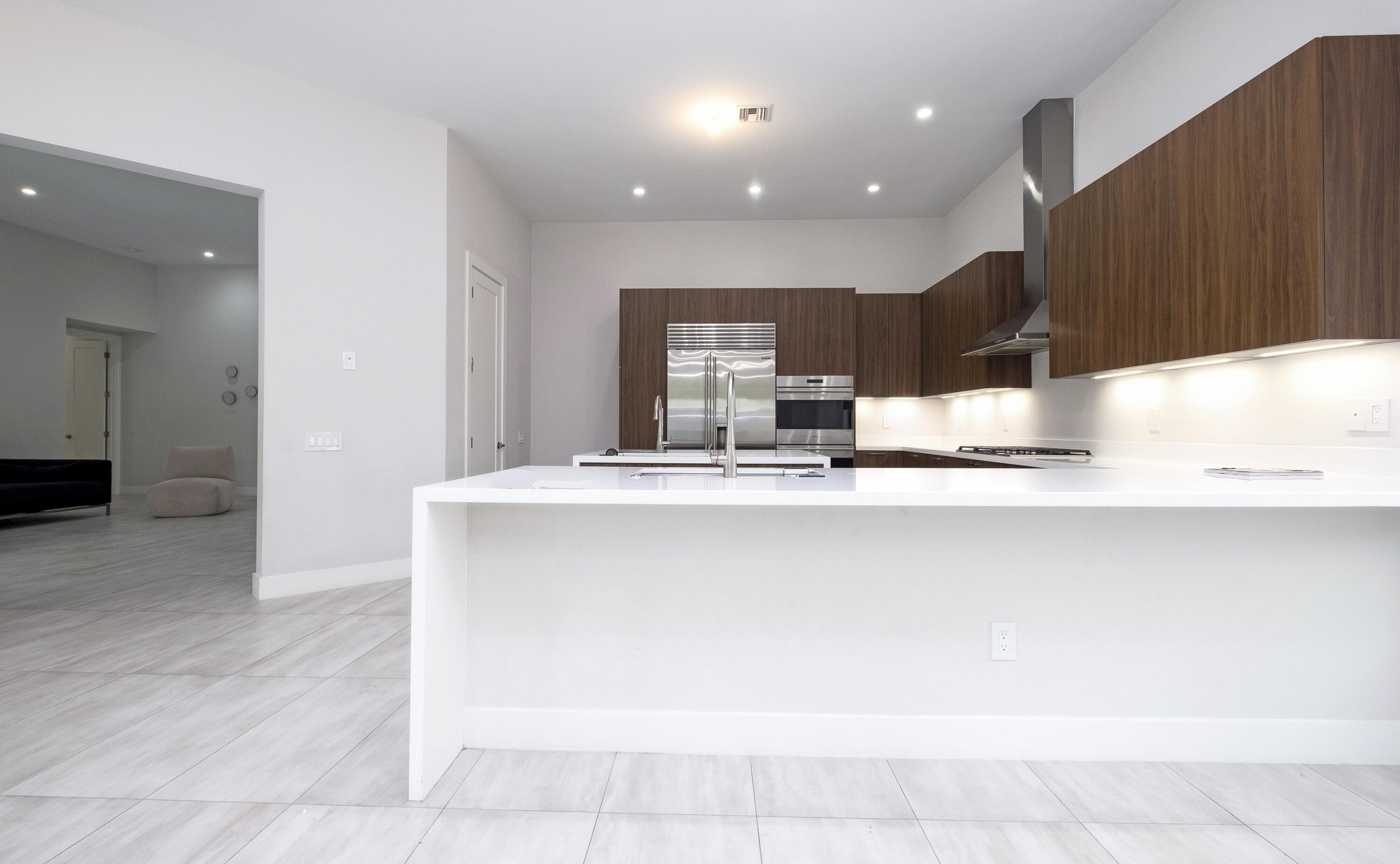 5663 W Brookfield, Hollywood FL 33312