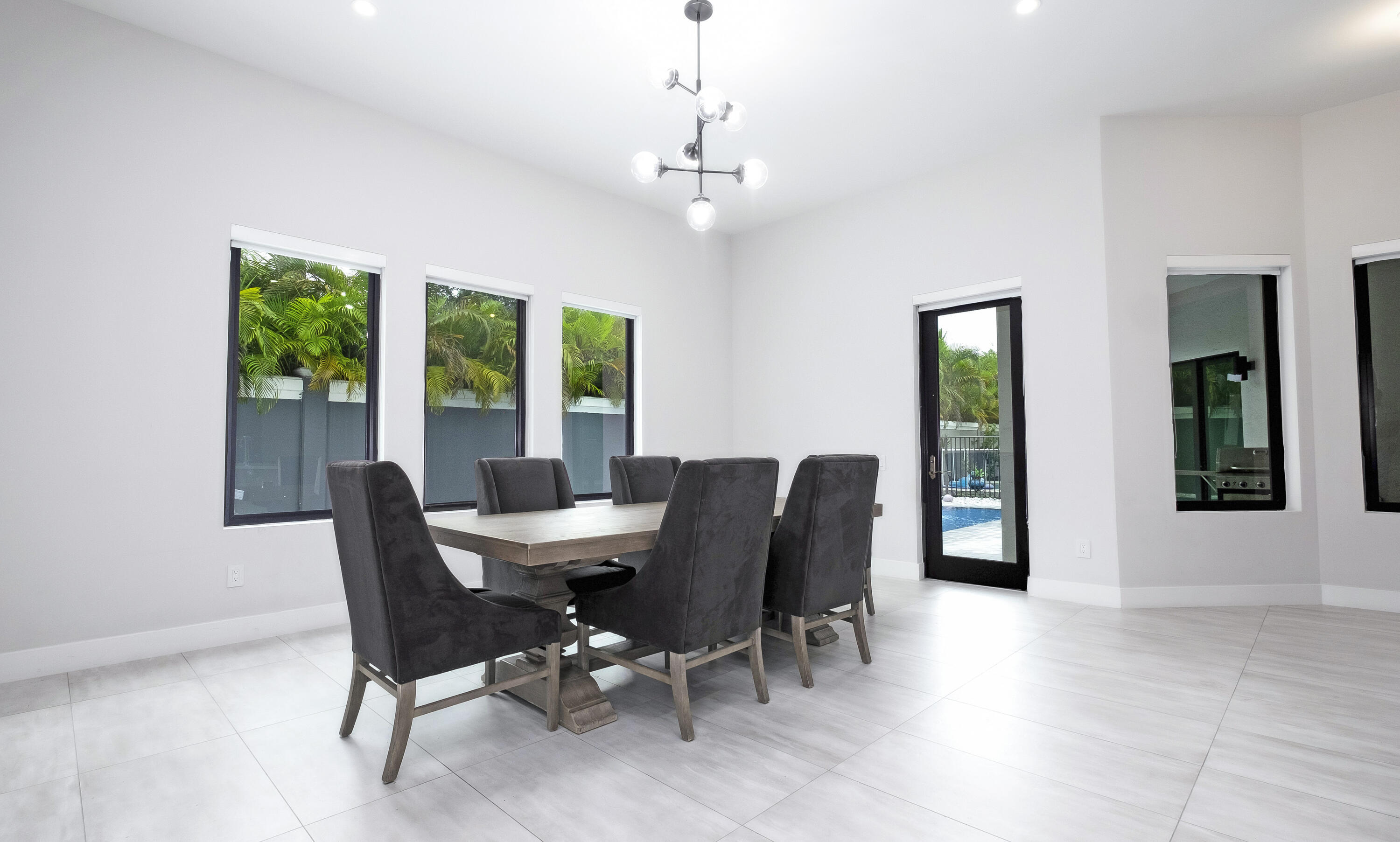 5663 W Brookfield, Hollywood FL 33312