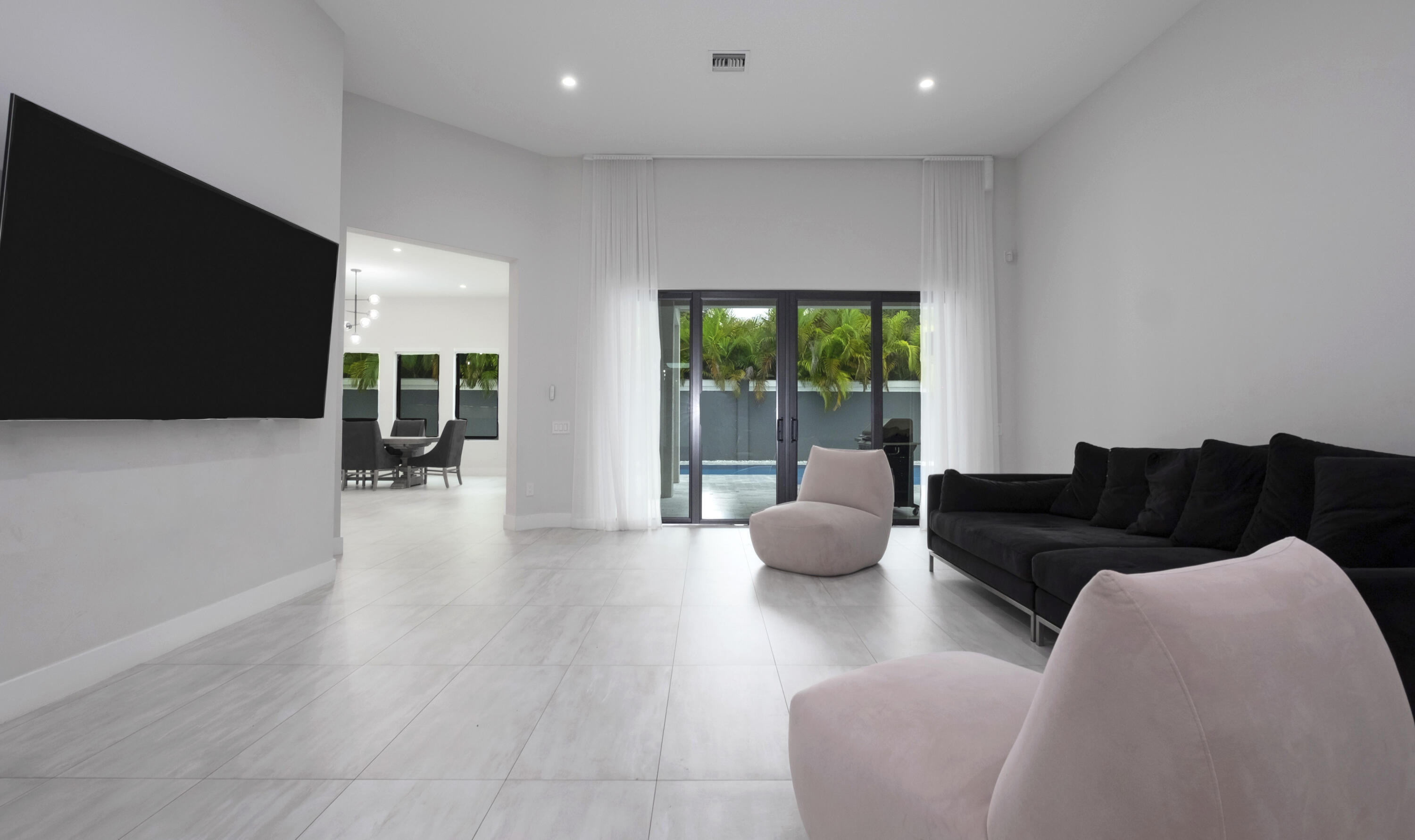 5663 W Brookfield, Hollywood FL 33312