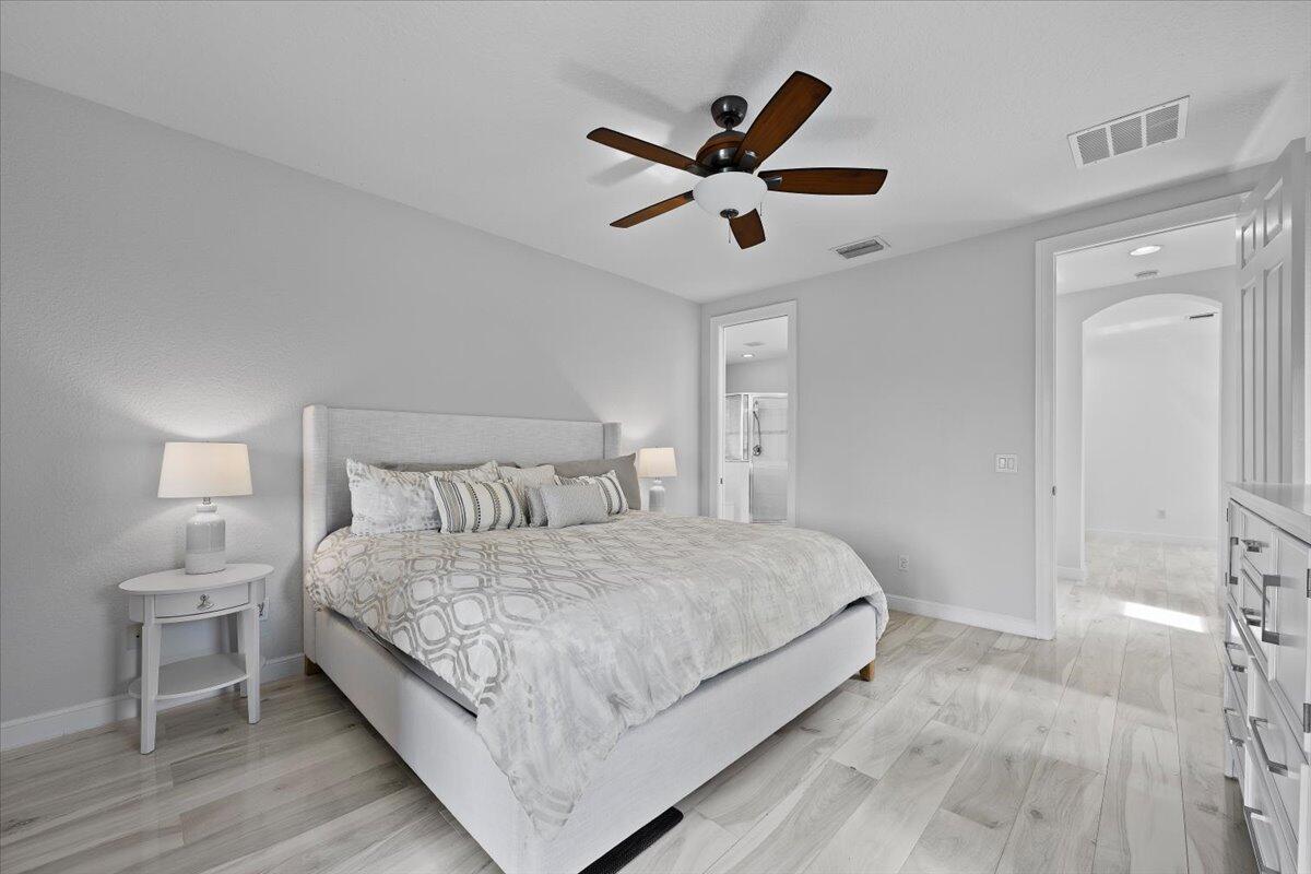 877 Taft, Palm Beach Gardens FL 33410