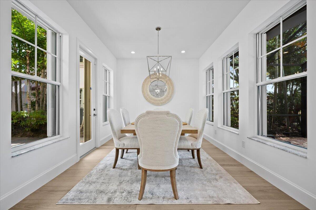 877 Taft, Palm Beach Gardens FL 33410