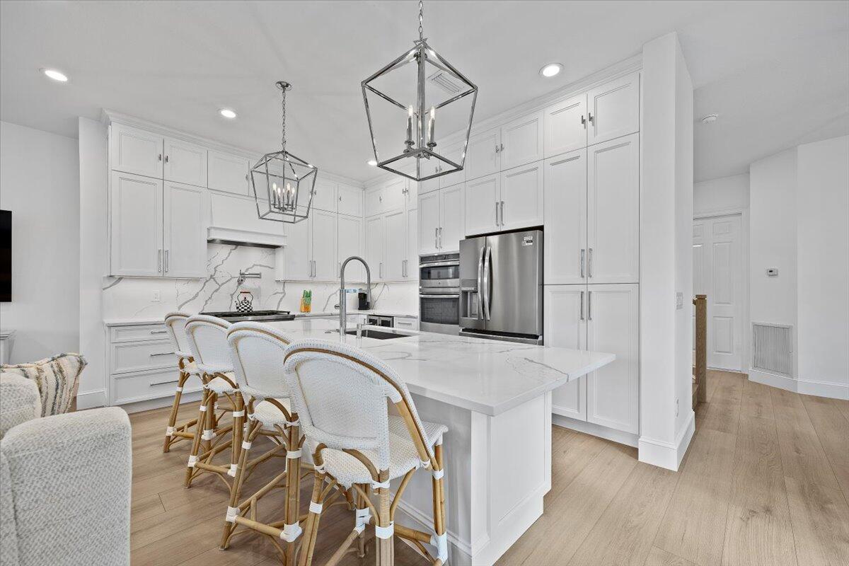 877 Taft, Palm Beach Gardens FL 33410