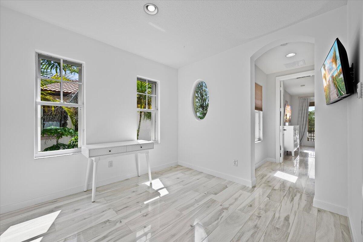 877 Taft, Palm Beach Gardens FL 33410