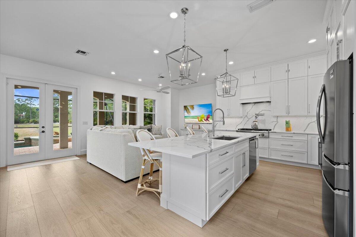 877 Taft, Palm Beach Gardens FL 33410