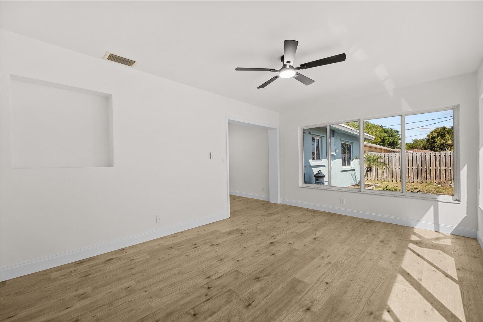 800 SE 13th, Deerfield Beach FL 33441