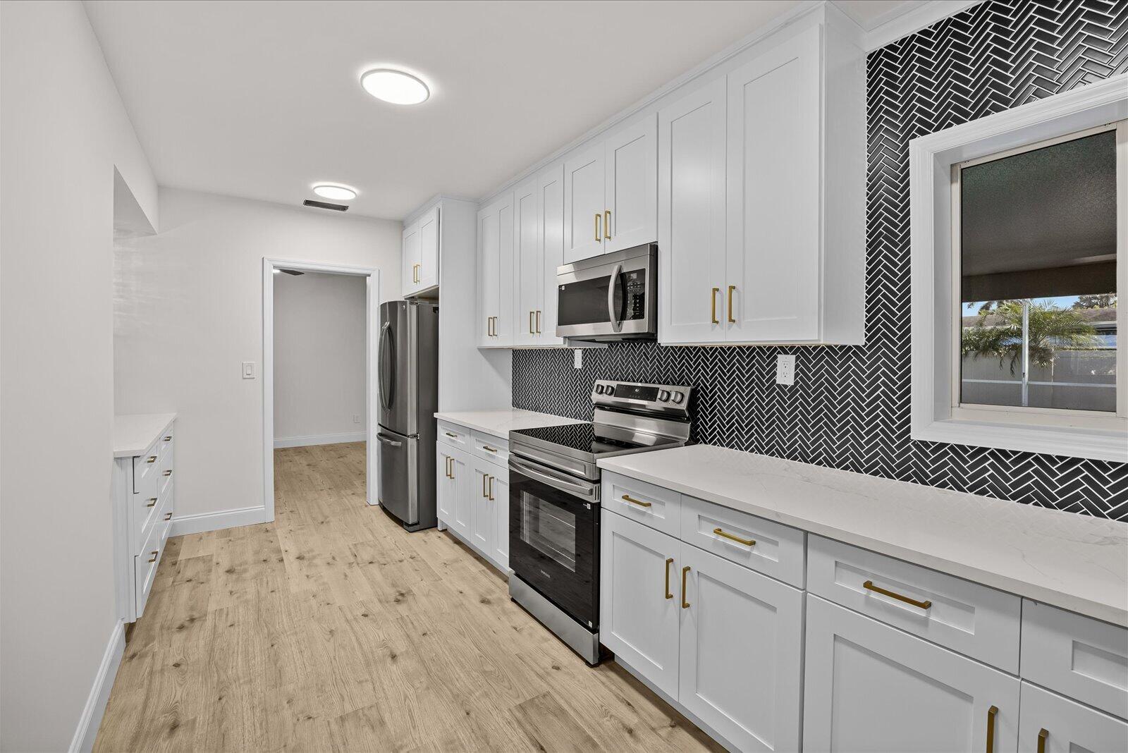 800 SE 13th, Deerfield Beach FL 33441