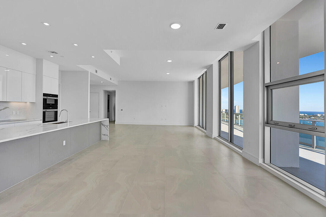 220 Lake Shore #2411, Lake Park FL 33403