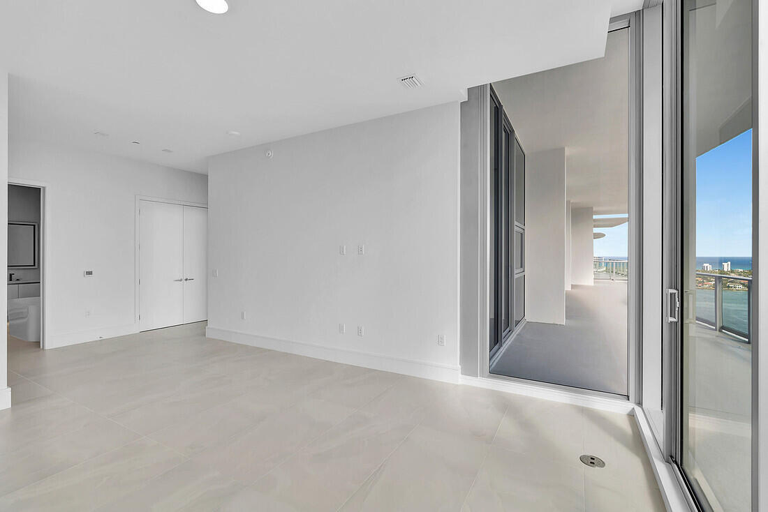 220 Lake Shore #2411, Lake Park FL 33403