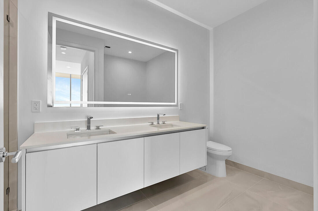 220 Lake Shore #2411, Lake Park FL 33403