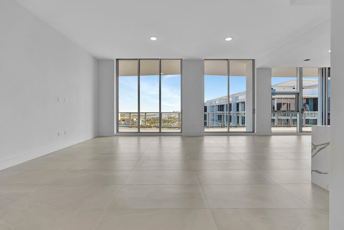 220 Lake Shore #2411, Lake Park FL 33403