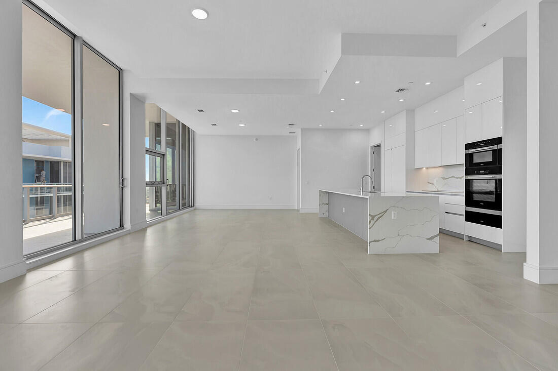 220 Lake Shore #2411, Lake Park FL 33403