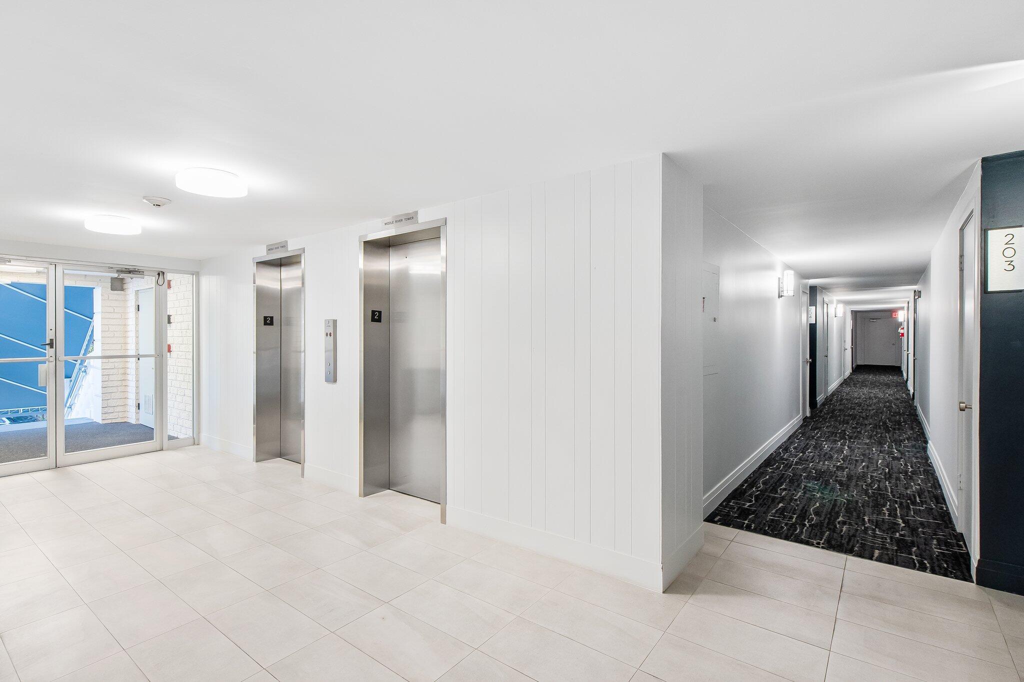 1881 Middle River #206, Fort Lauderdale FL 33305