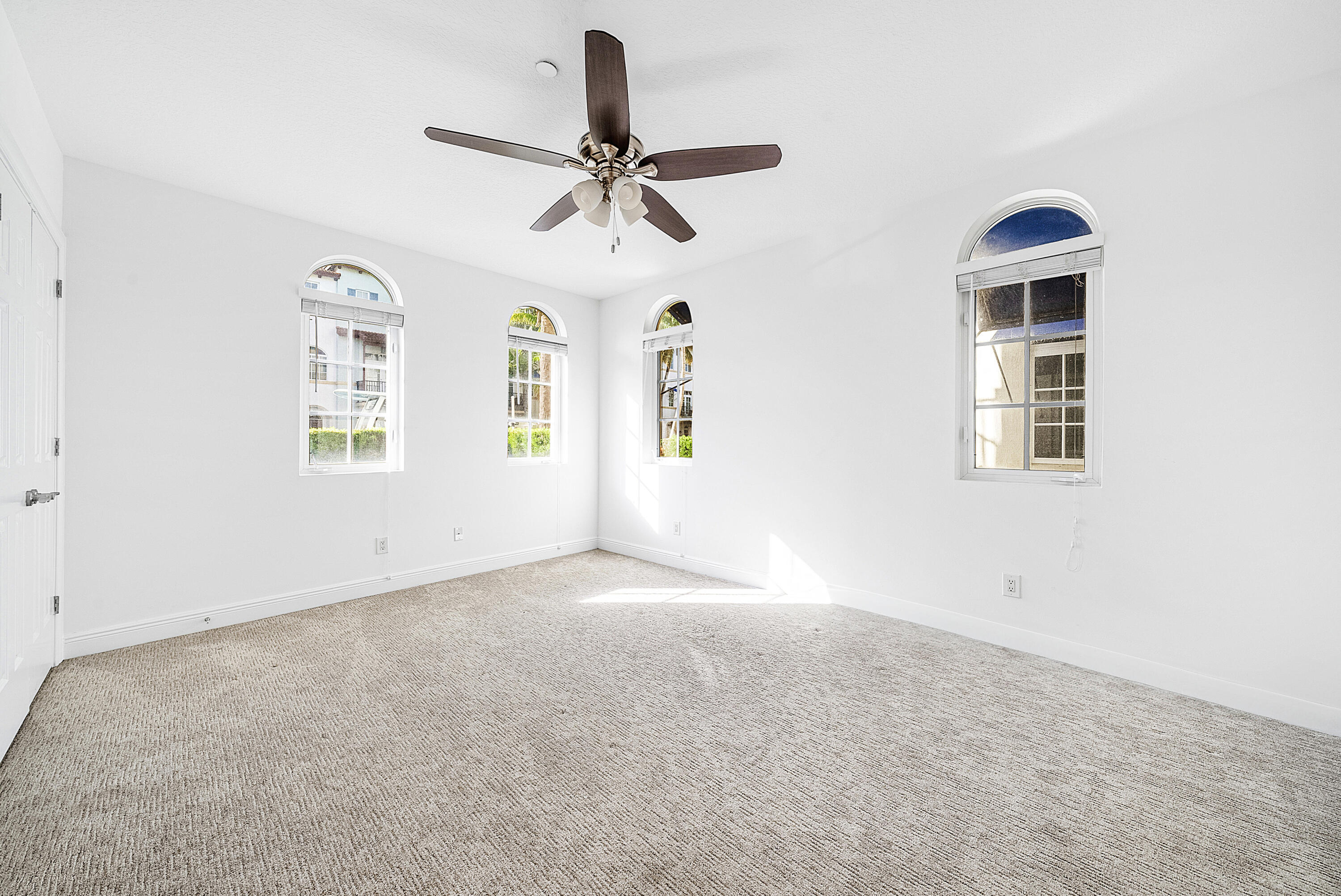 824 Virginia Garden, Boynton Beach FL 33435