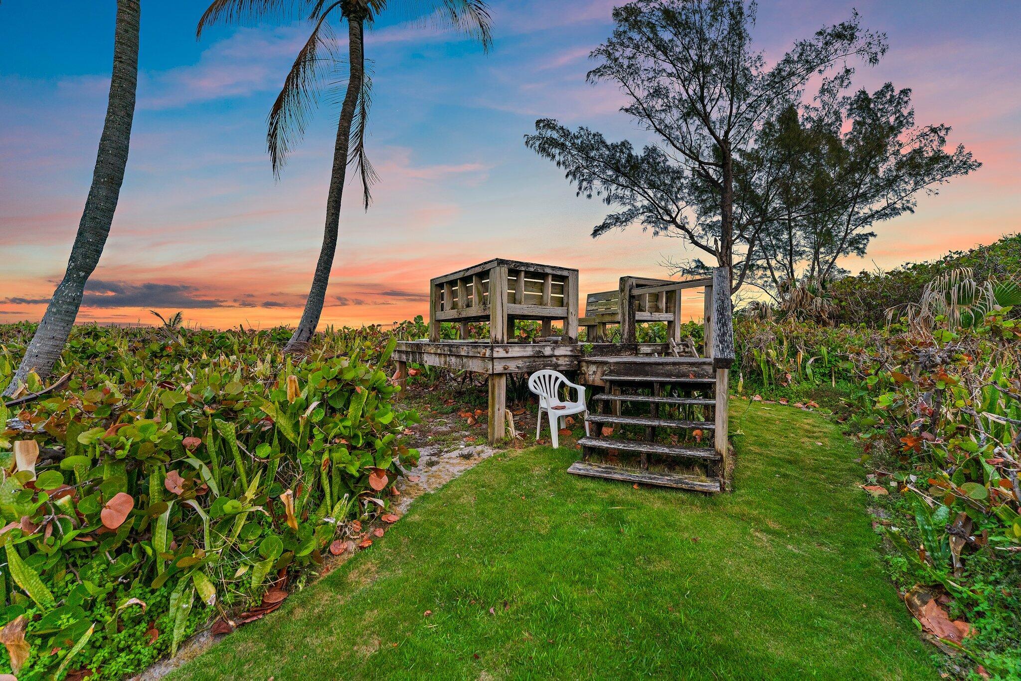 31 N Beach, Jupiter Island FL 33455