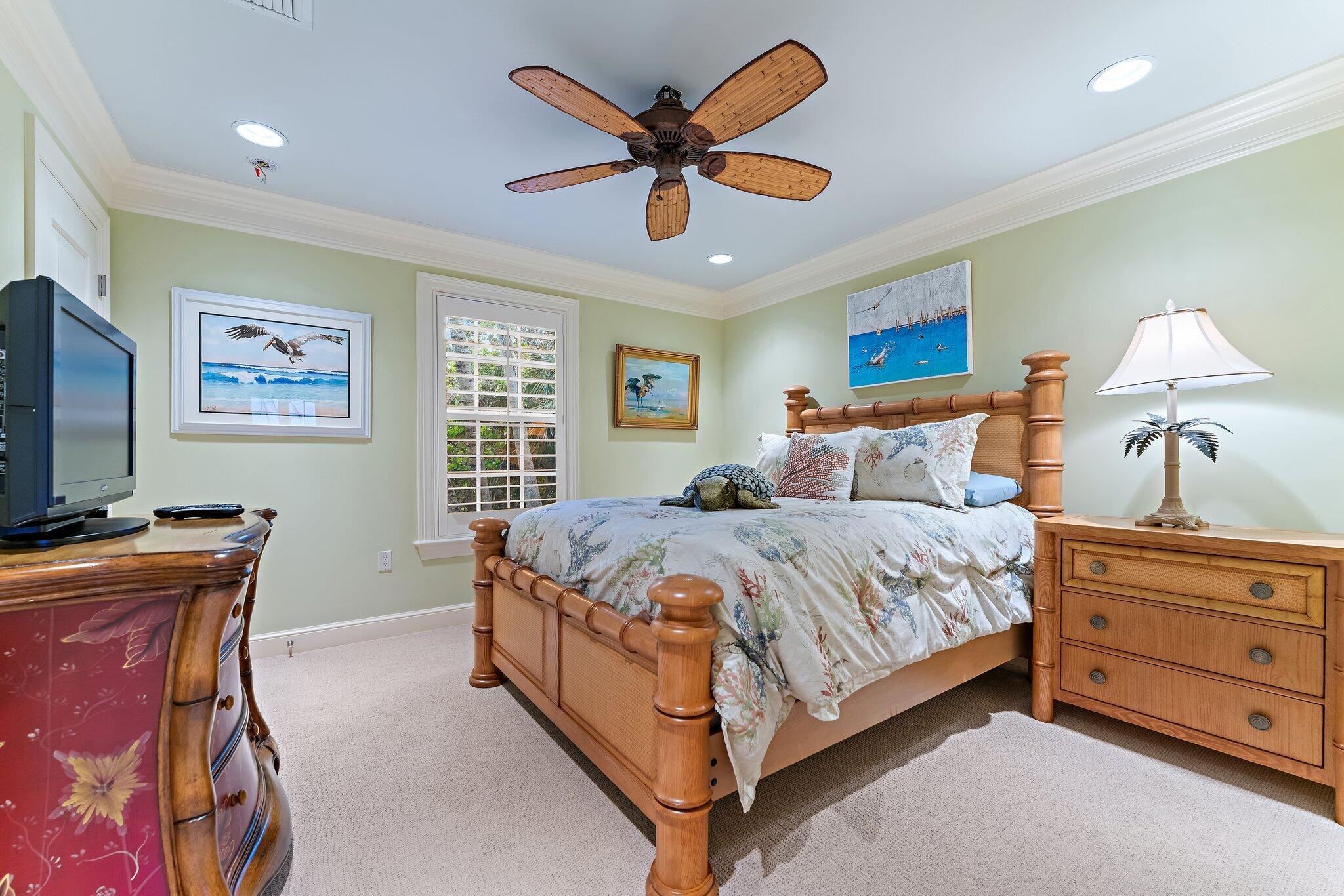 31 N Beach, Jupiter Island FL 33455