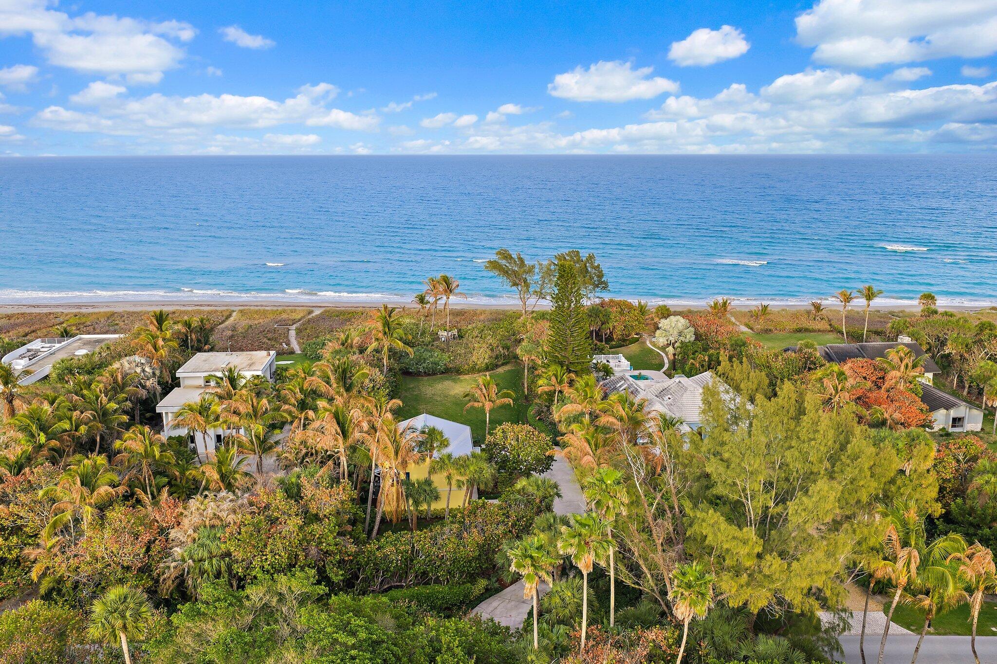 31 N Beach, Jupiter Island FL 33455