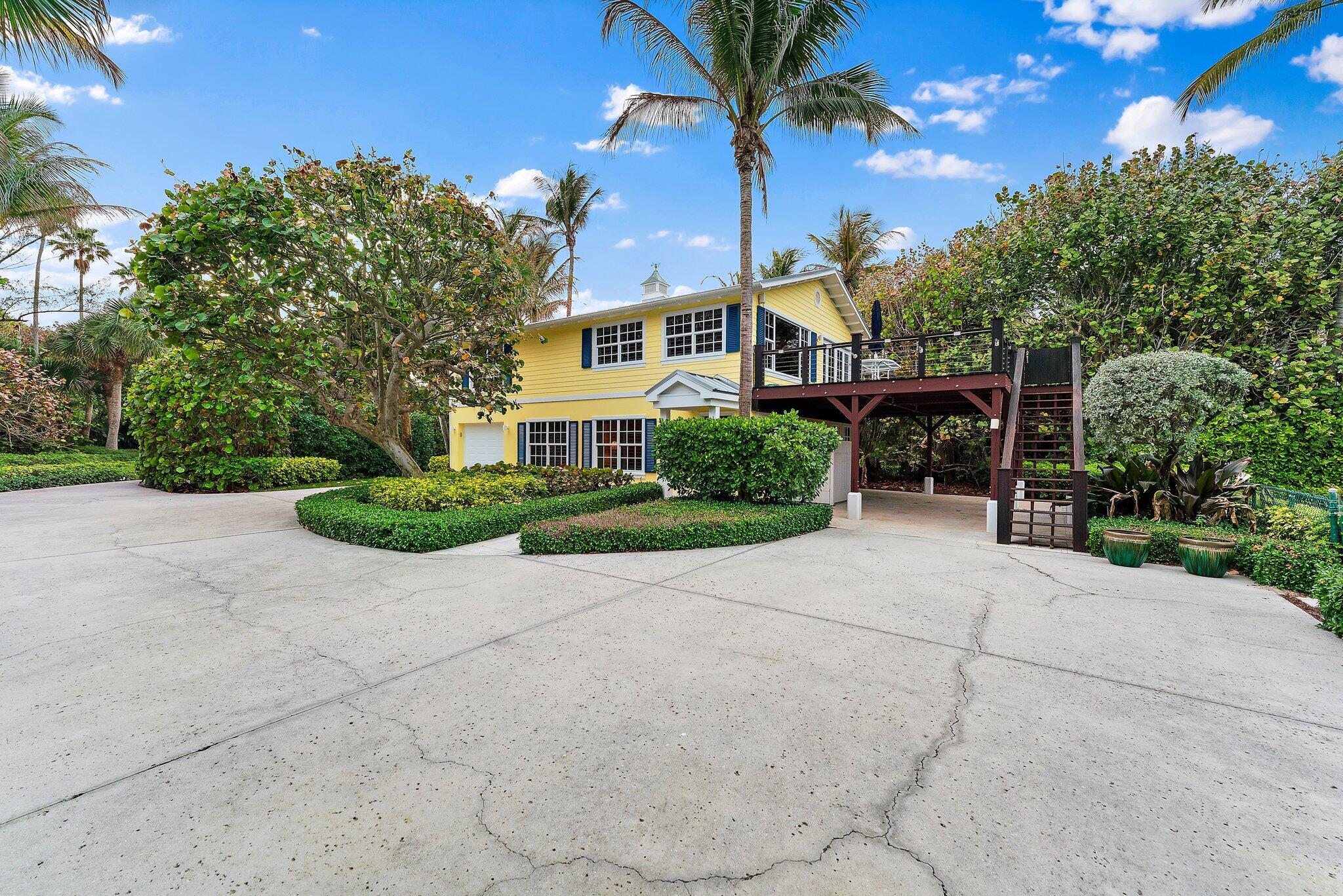 31 N Beach, Jupiter Island FL 33455
