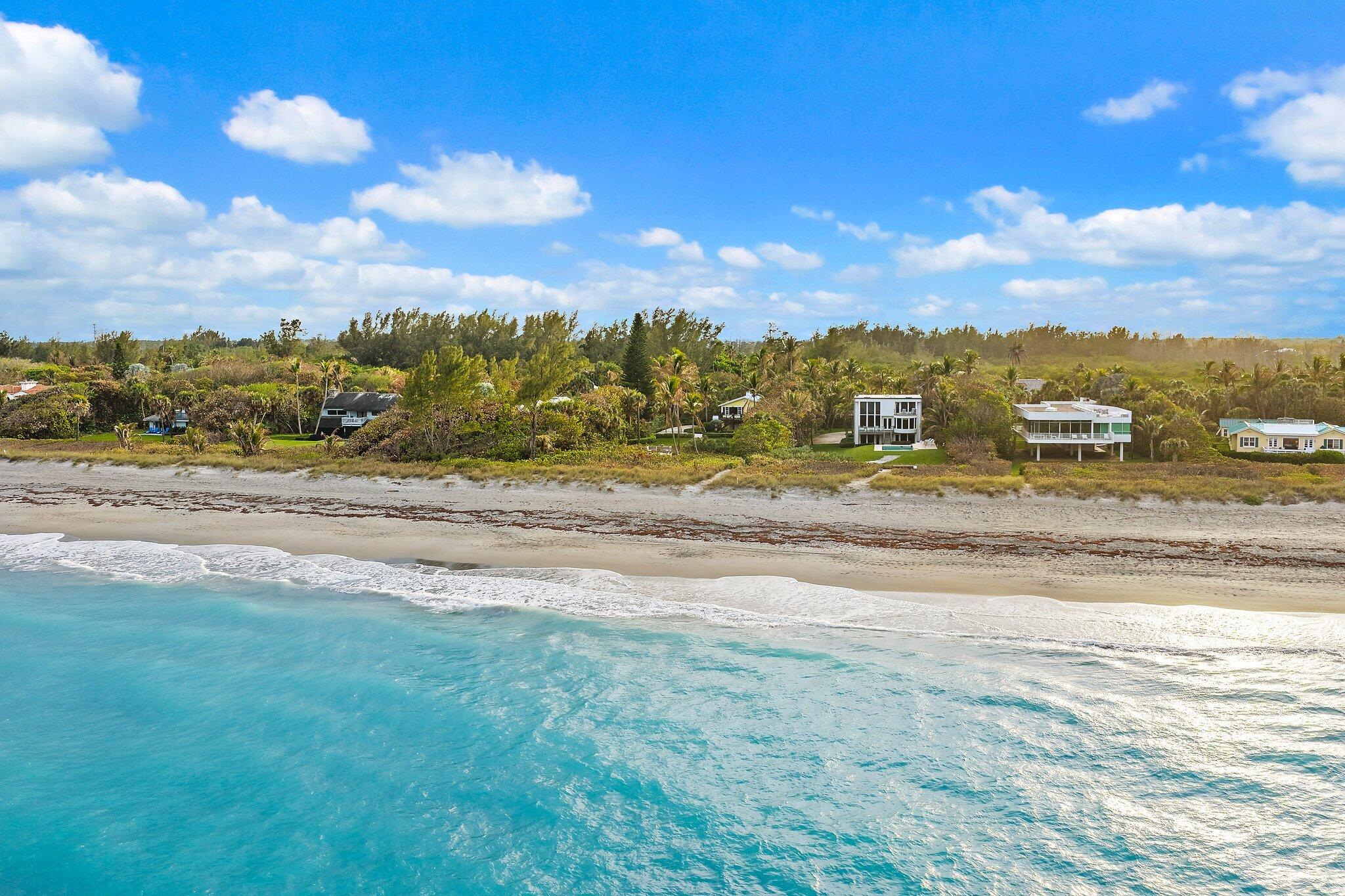 31 N Beach, Jupiter Island FL 33455
