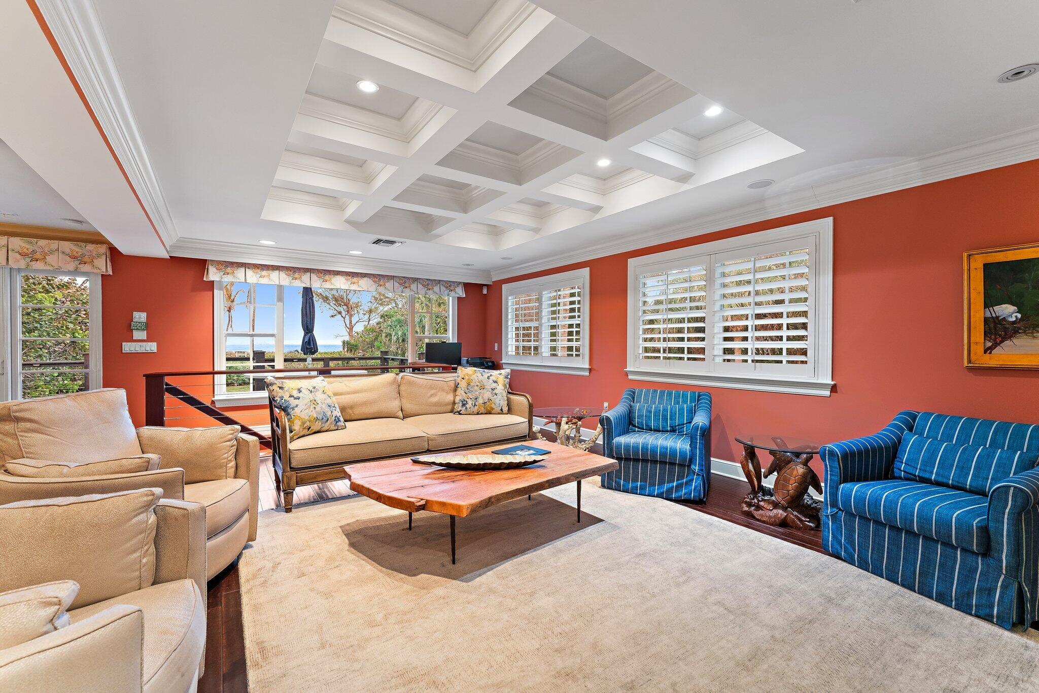 31 N Beach, Jupiter Island FL 33455