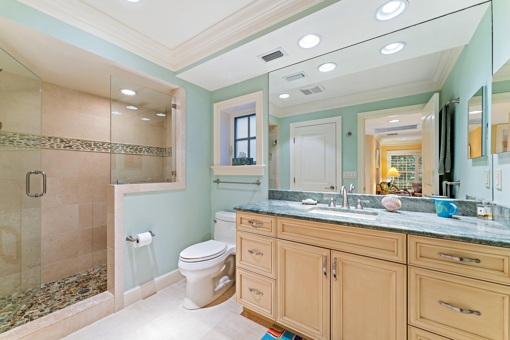 31 N Beach, Jupiter Island FL 33455