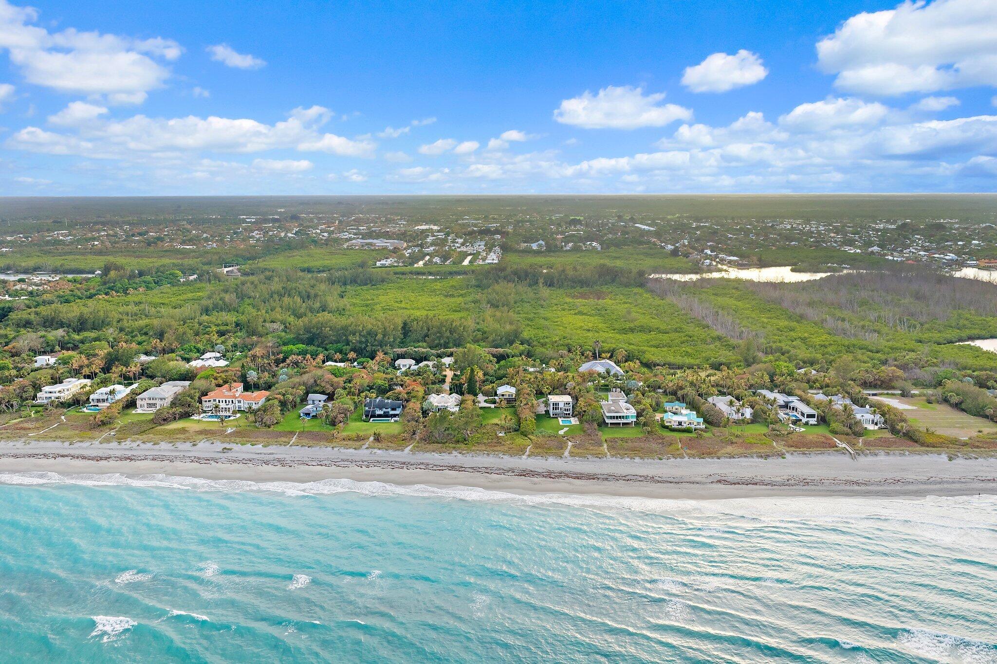 31 N Beach, Jupiter Island FL 33455