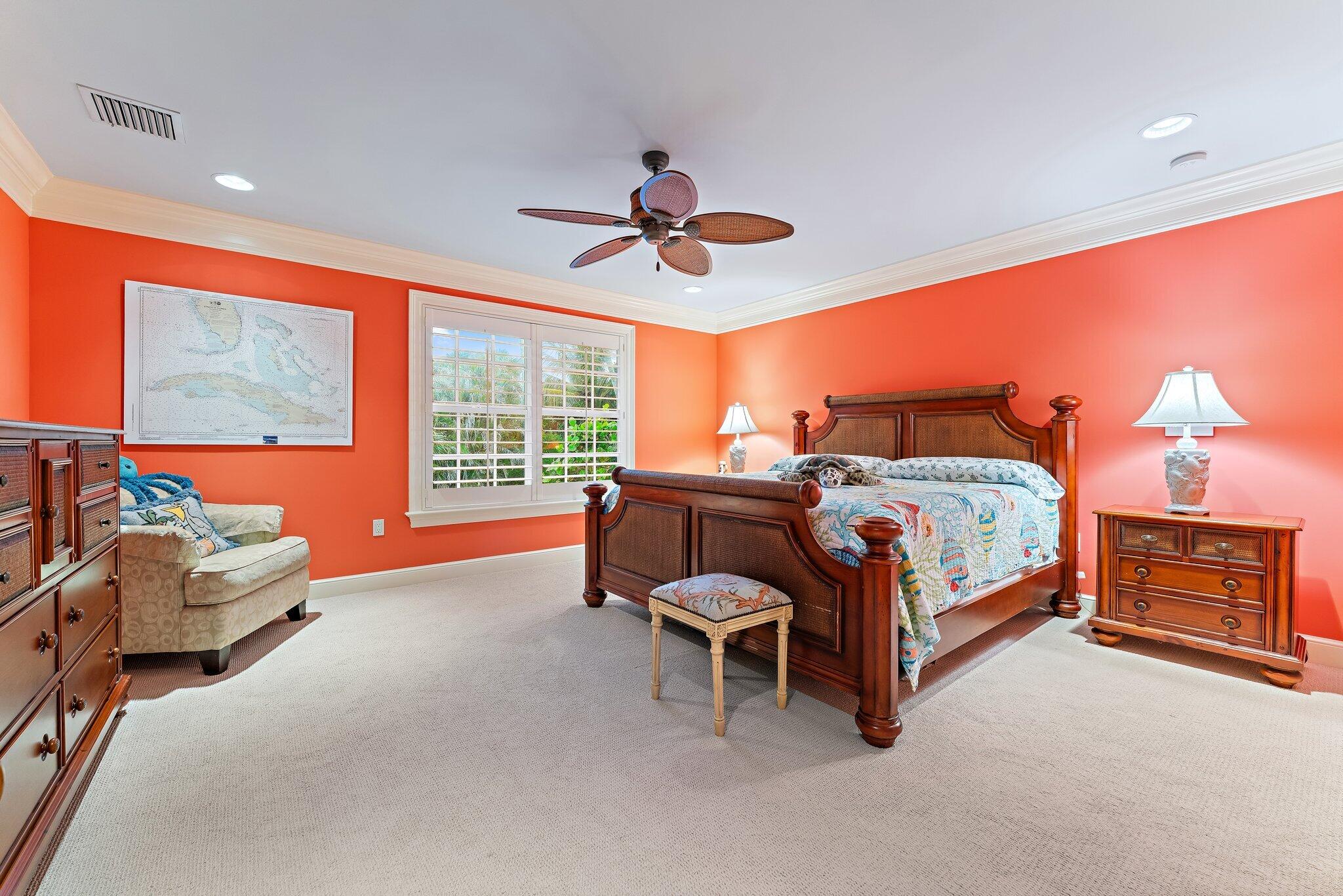 31 N Beach, Jupiter Island FL 33455