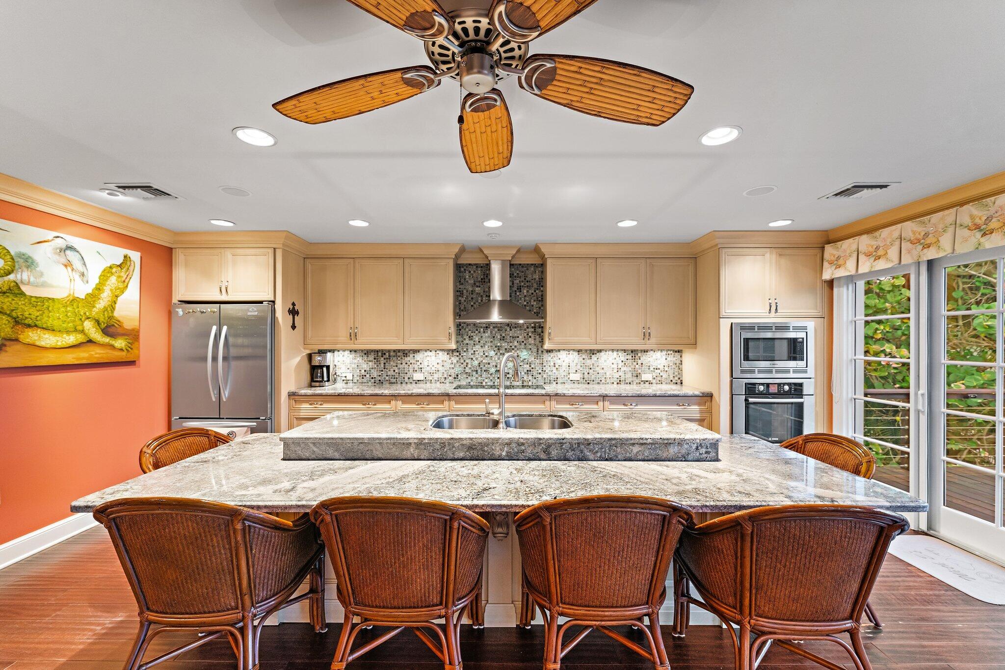 31 N Beach, Jupiter Island FL 33455