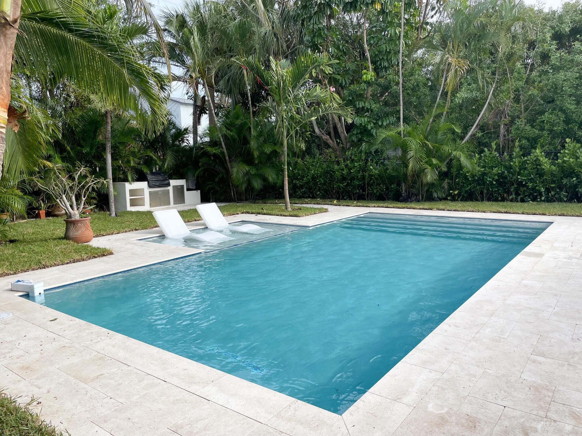 255 Cortez, West Palm Beach FL 33405