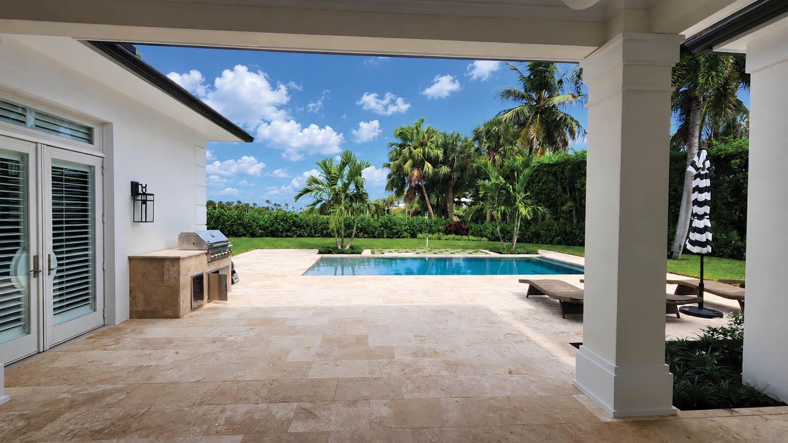 677 Village, North Palm Beach FL 33408