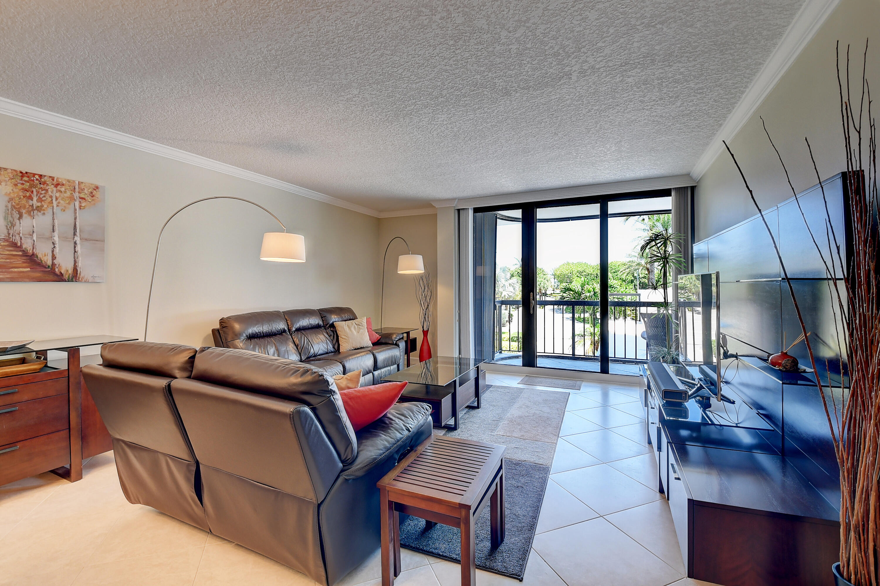 4748 S Ocean #203, Highland Beach FL 33487