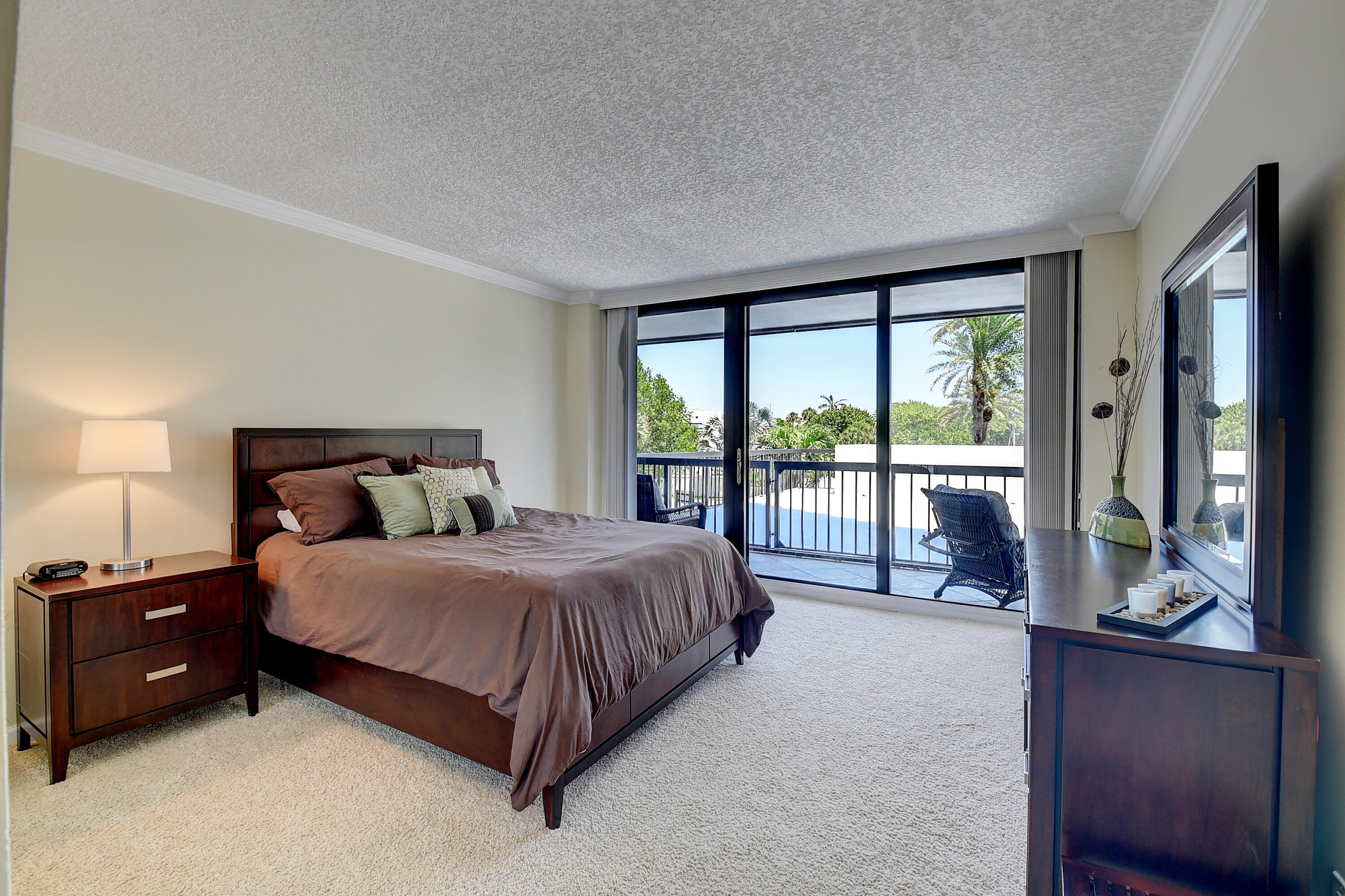 4748 S Ocean #203, Highland Beach FL 33487