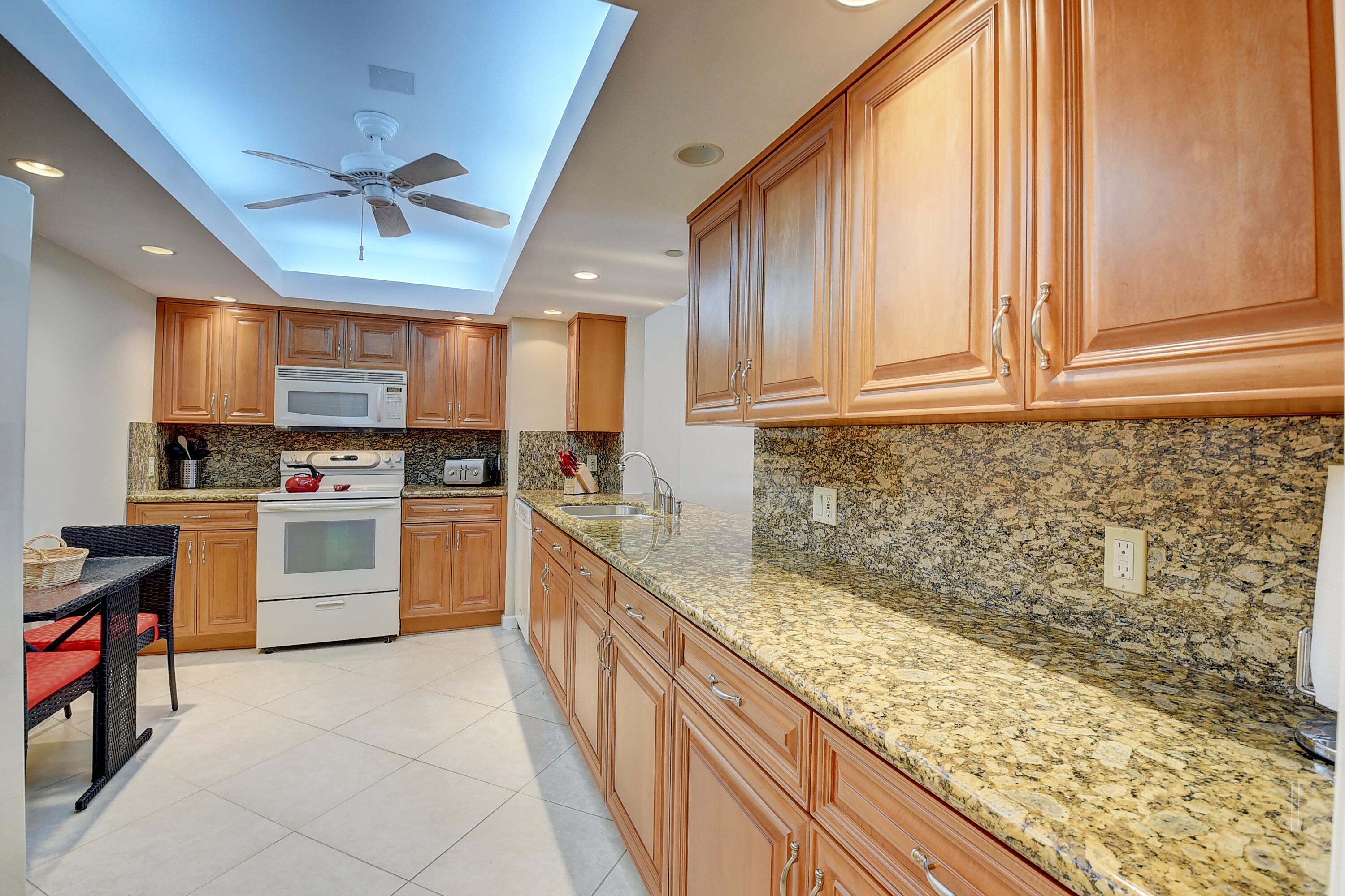 4748 S Ocean #203, Highland Beach FL 33487